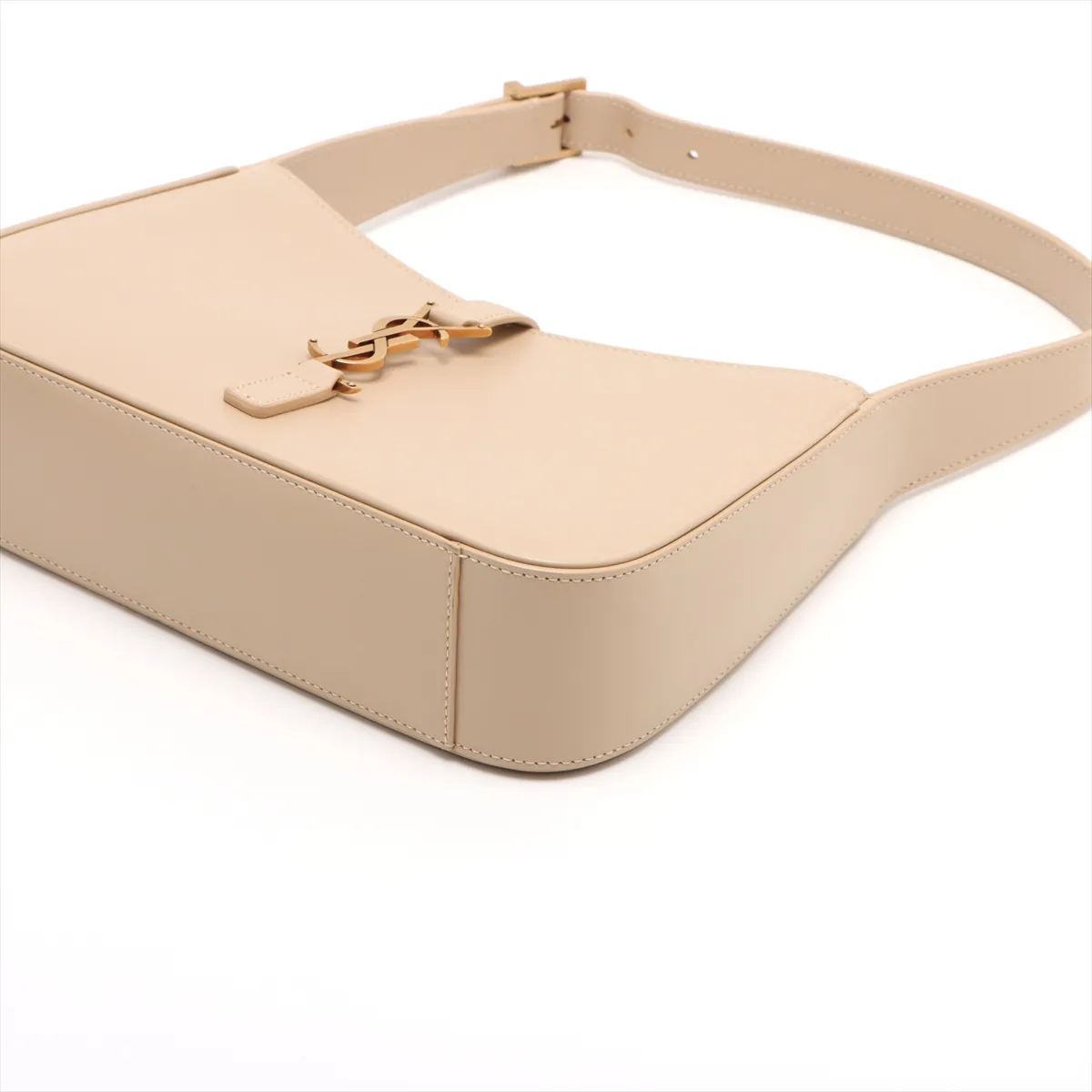 Le Saint Cassette Leather Shoulder Bag Beige 657228 — view 3