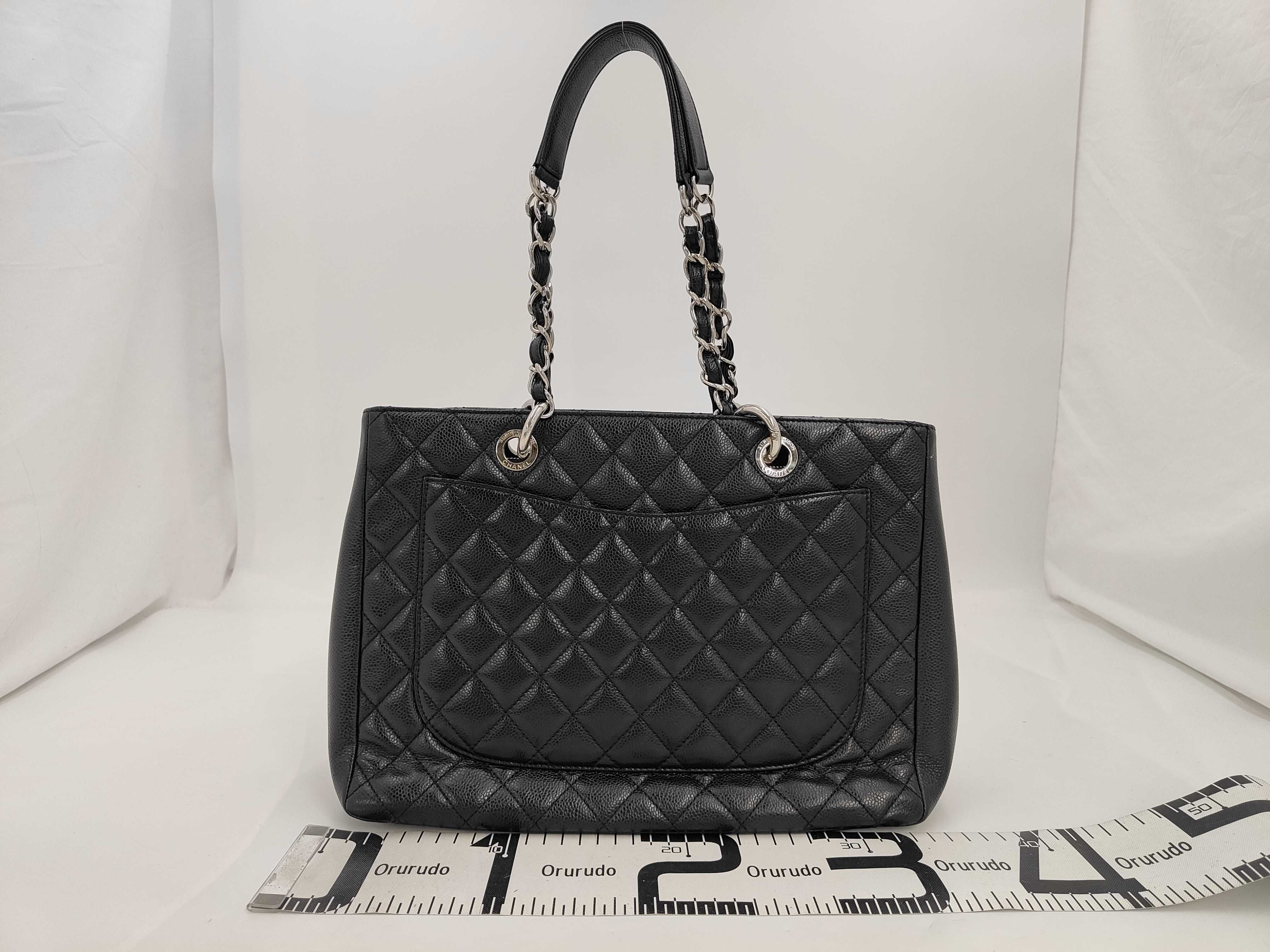 Matelasse GST caviar skin tote bag black tote bag — view 2