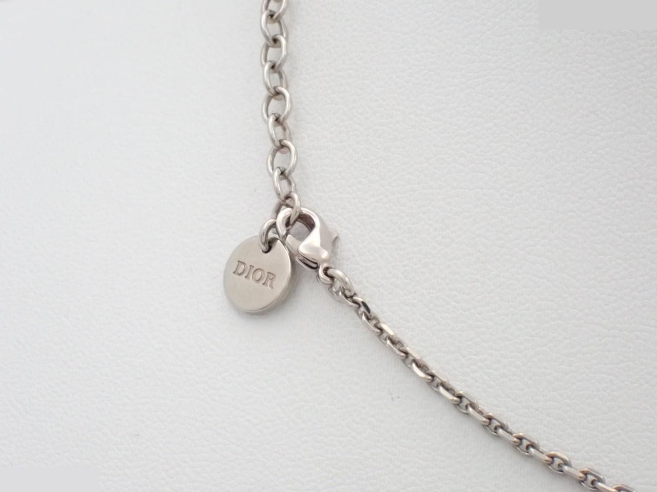 Silver necklace, chain approximately 35cm — view 2