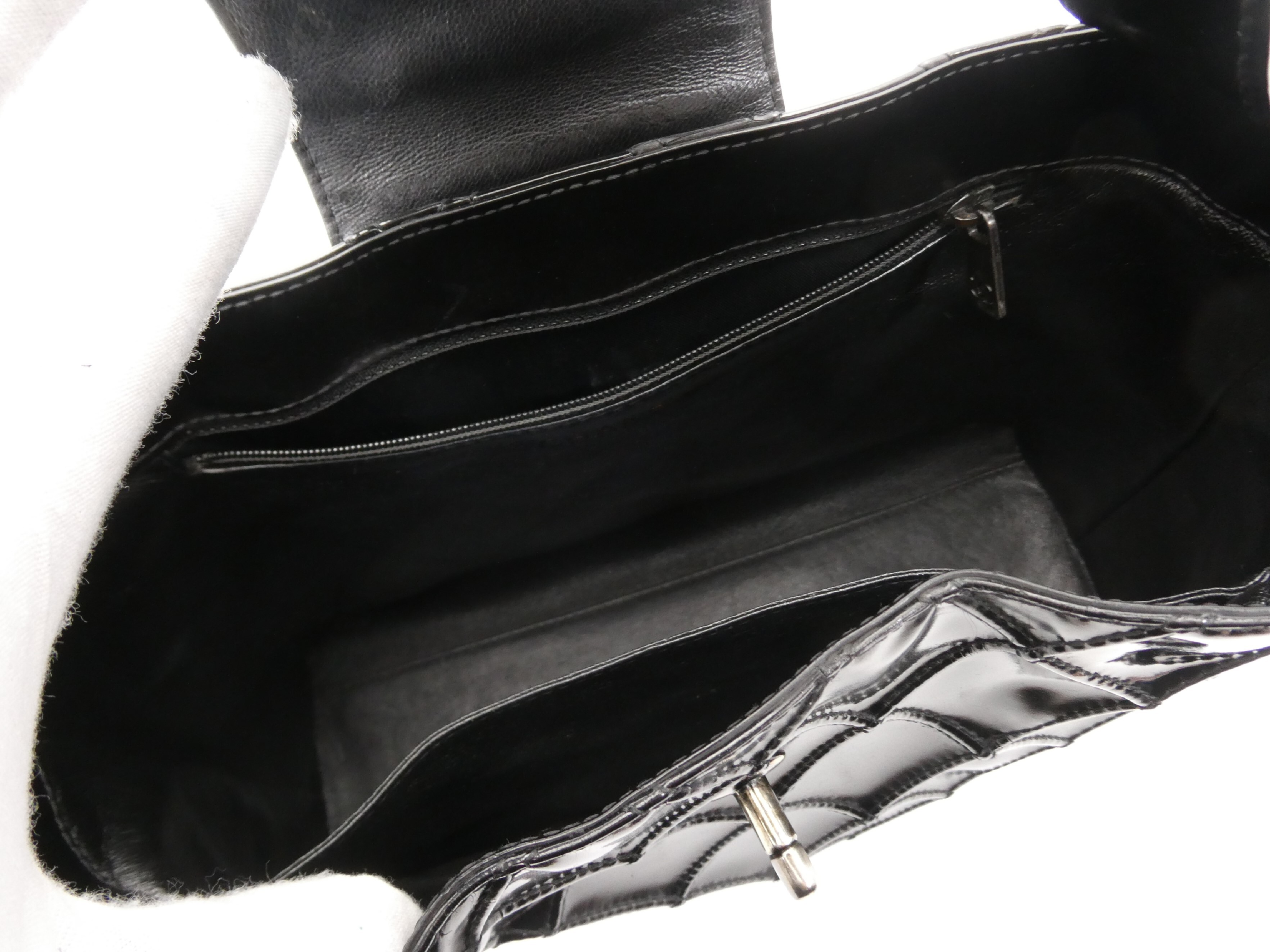 Bicolore Coco Mark Enamel Shoulder Bag — view 7