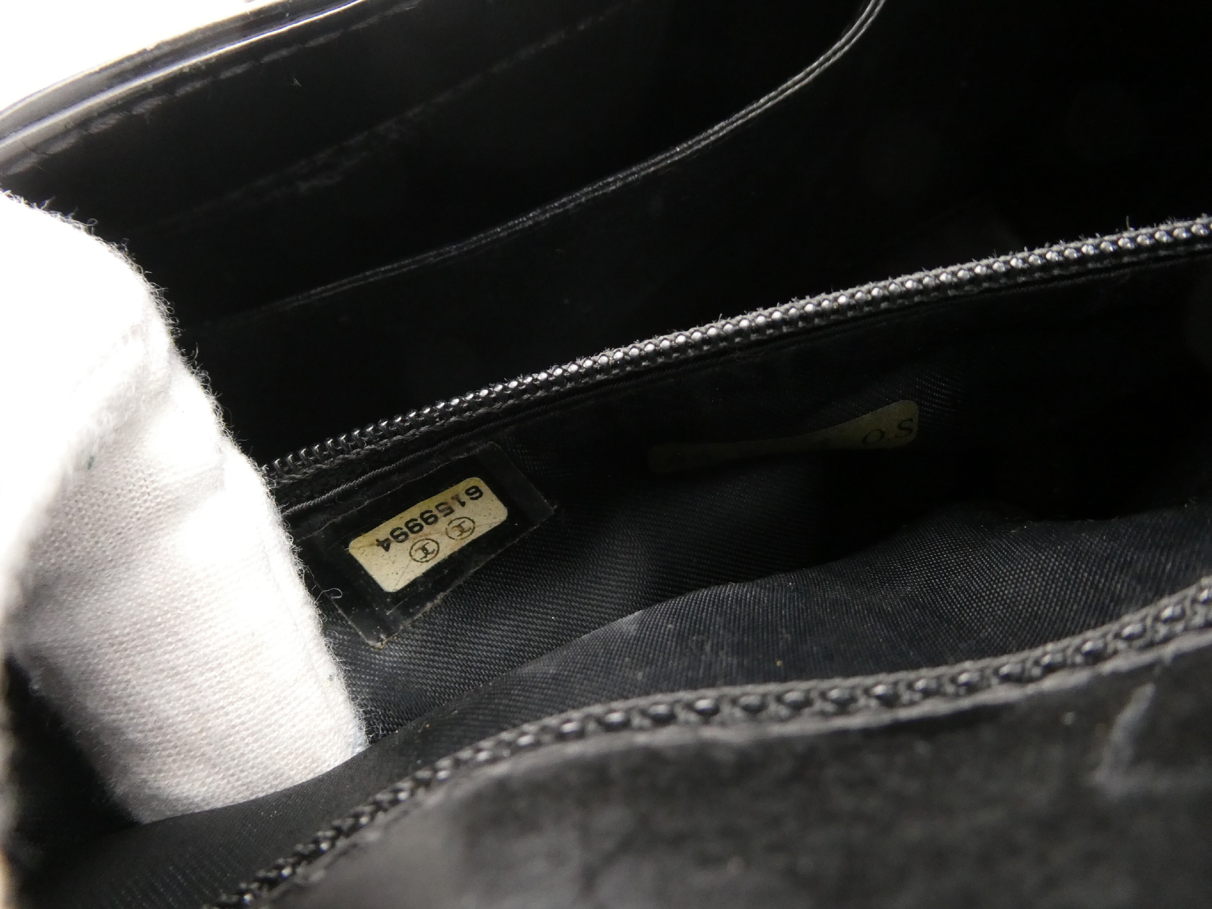 Bicolore Coco Mark Enamel Shoulder Bag — view 9