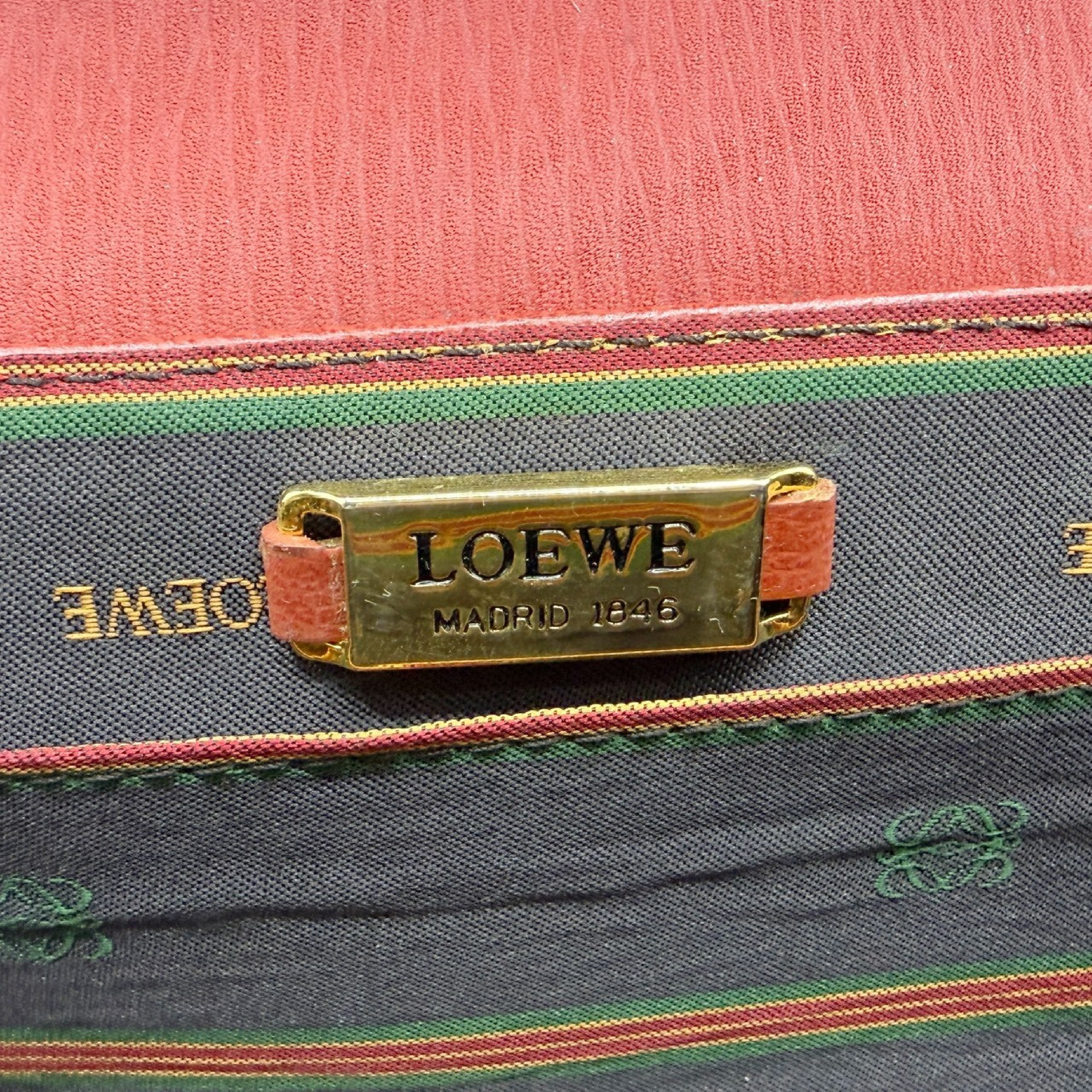 Velázquez Vanity Bag with Gold Hardware, Red Handbag — view 9
