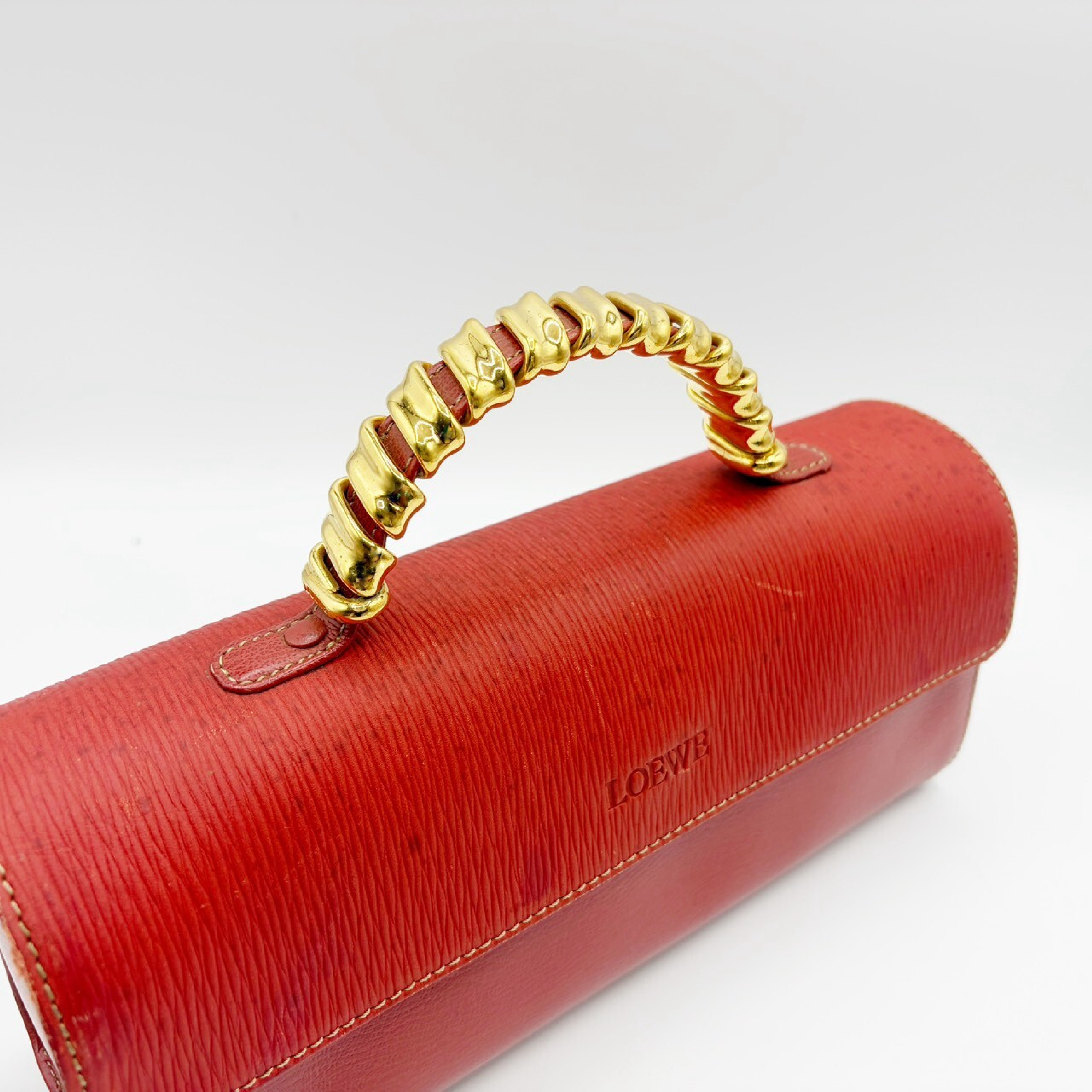 Velázquez Vanity Bag with Gold Hardware, Red Handbag — view 10