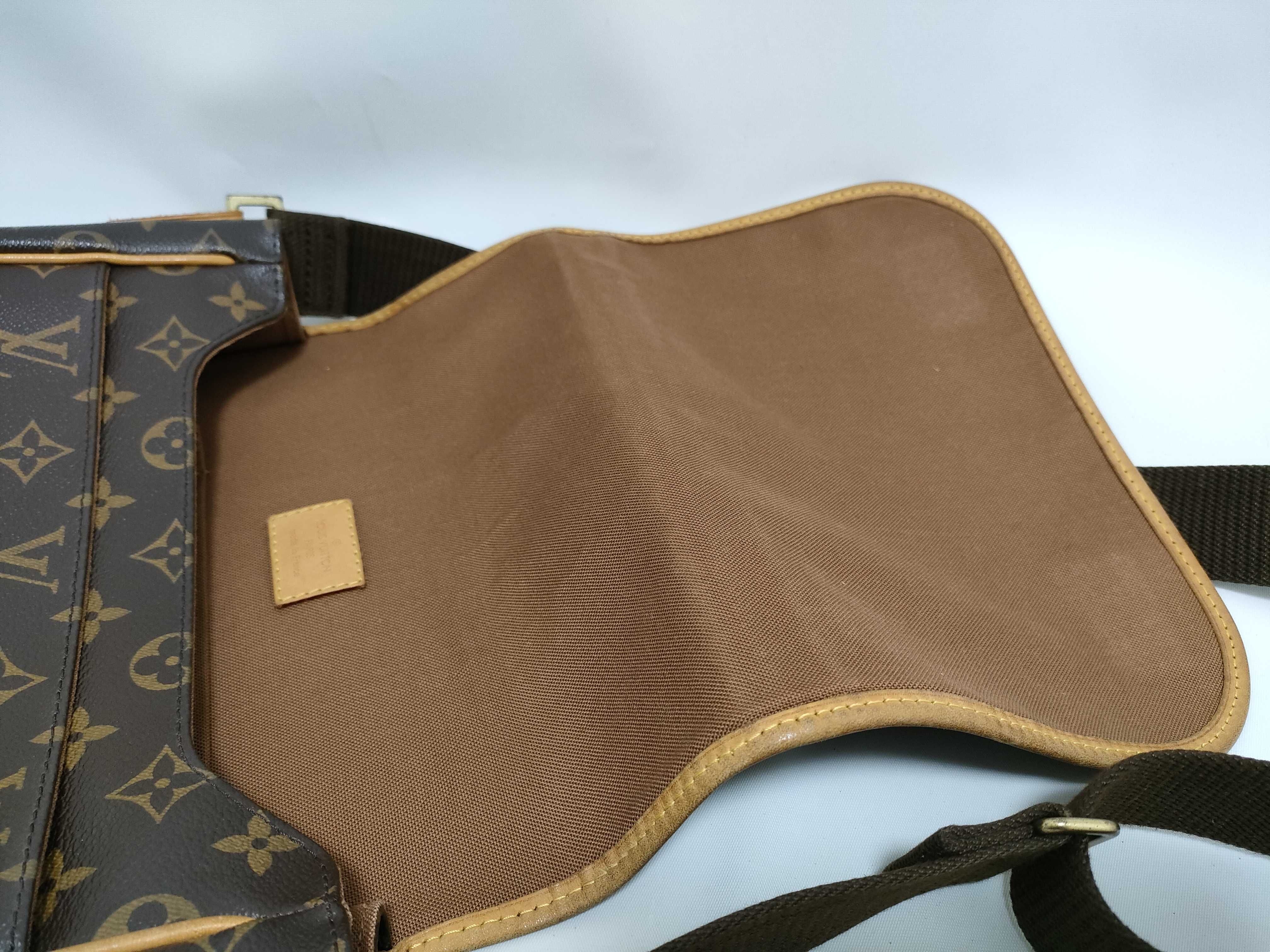 Monogram LOUIS_VUITTON M40106 Messenger PM Bosphore MI0047 Shoulder Bag — view 8