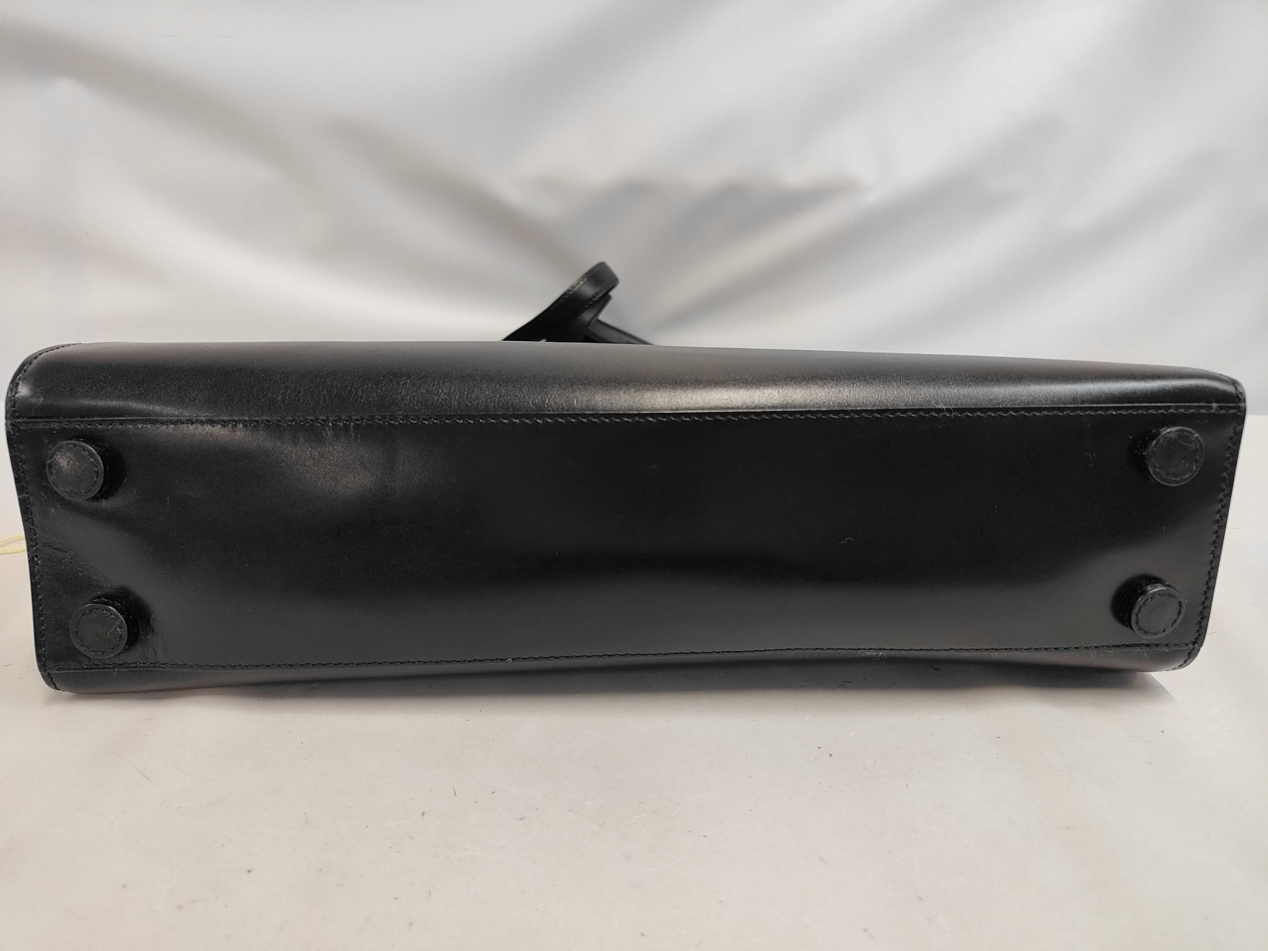 smooth leather NERO (black) office bag/tote bag with shop stamp and guarantee card. — view 4