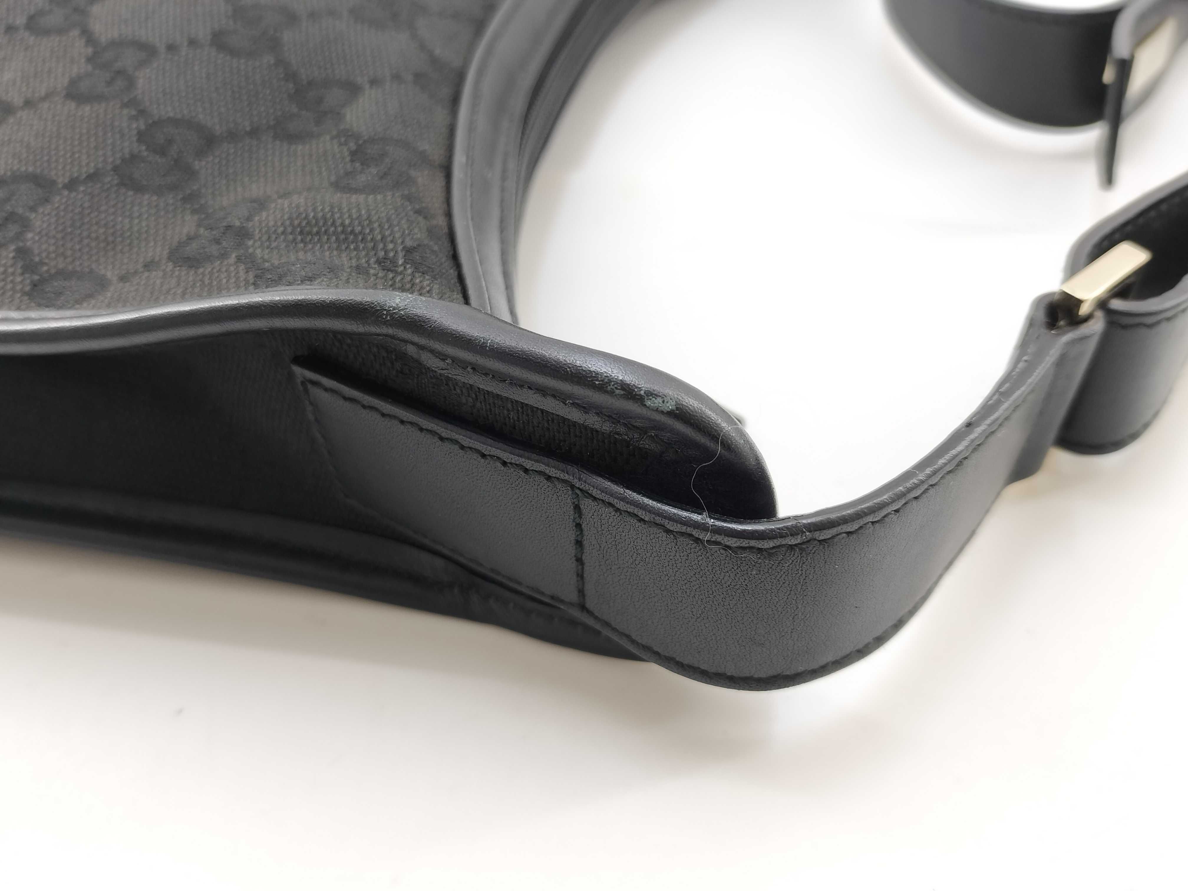 GG Canvas Gucci GG One-Shoulder Bag Handbag Shoulder Bag — view 6
