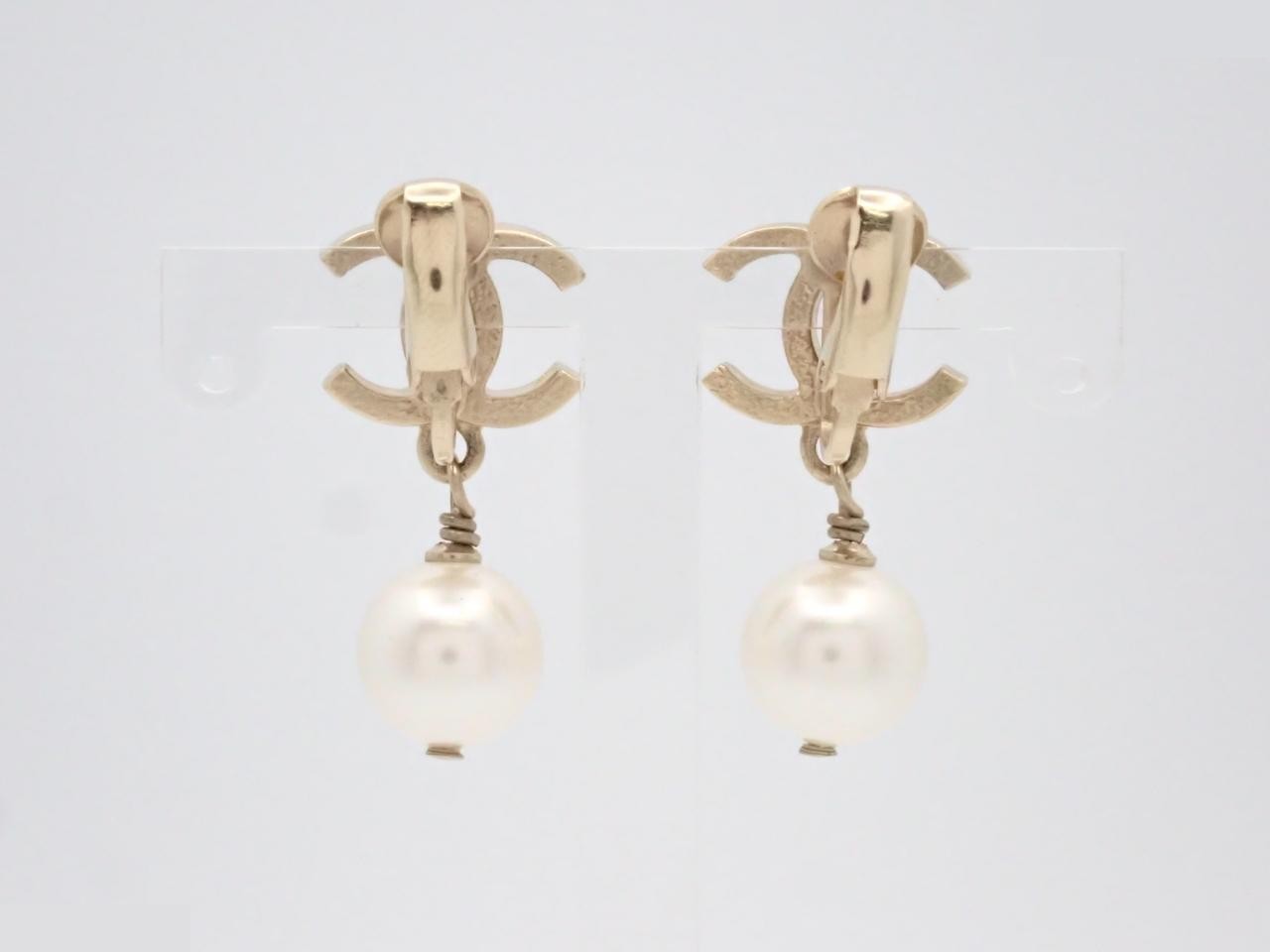 Earrings — view 2