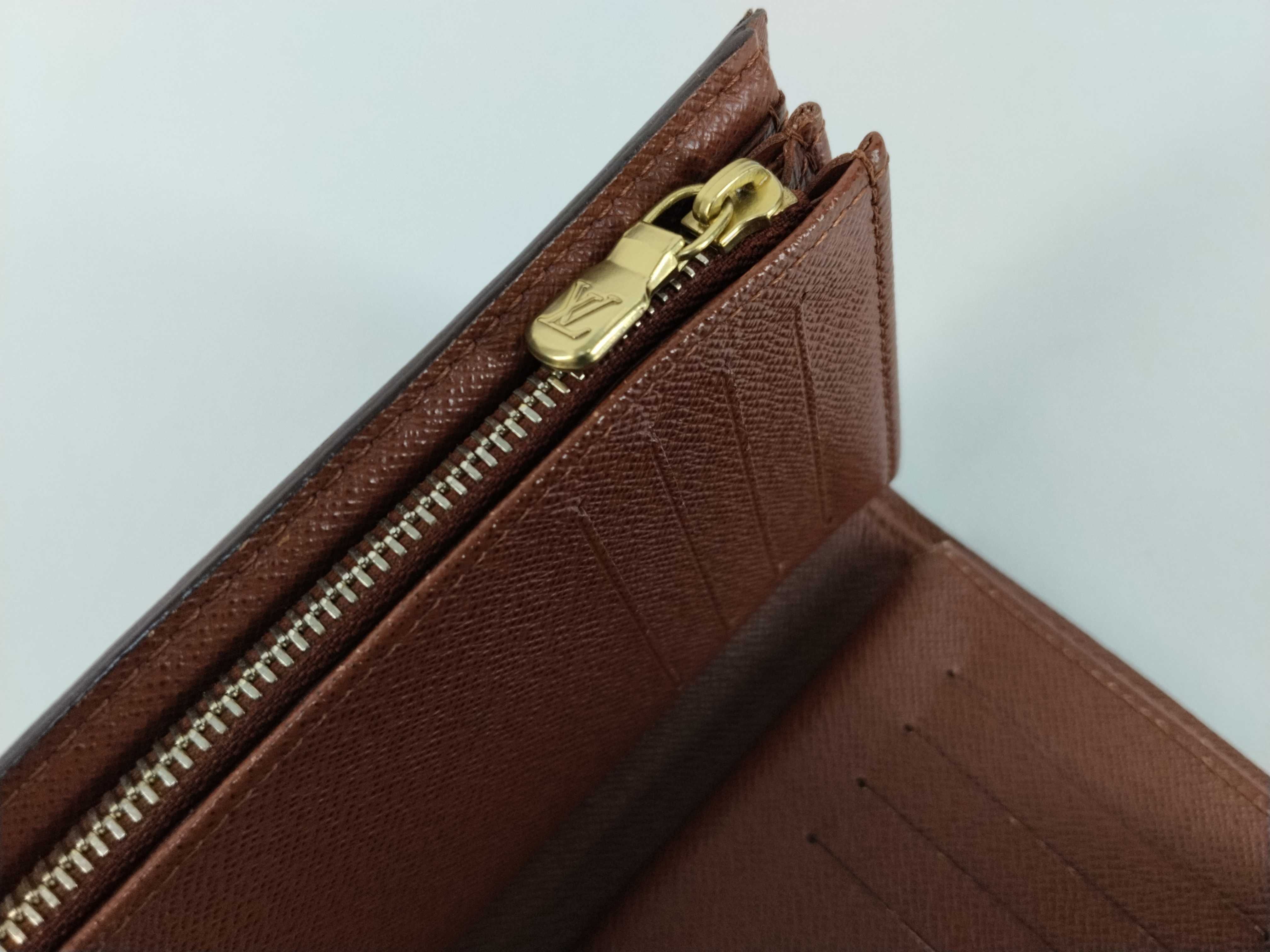 Monogram LV Folding Wallet — view 15