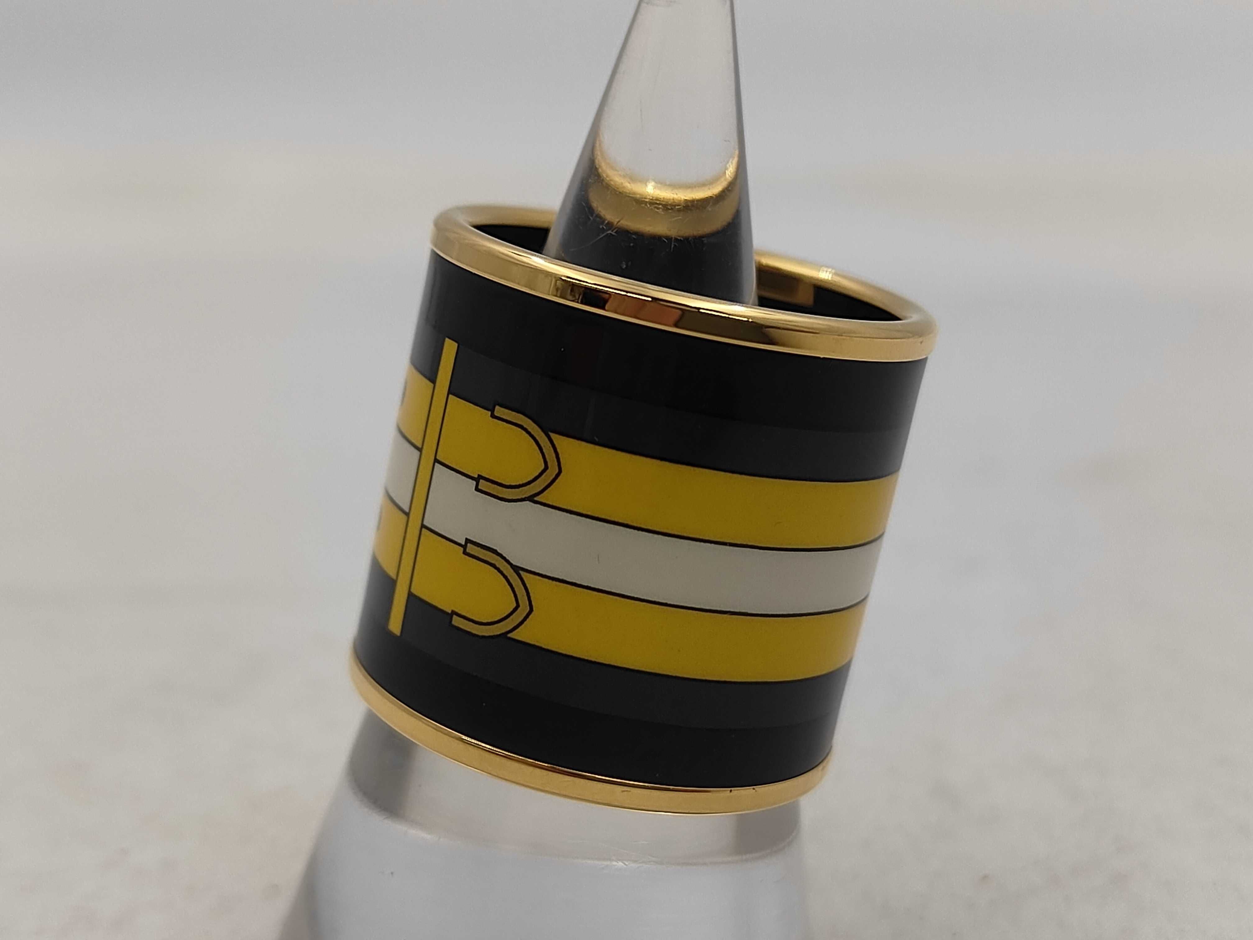 scarf ring and other accessories — view 2
