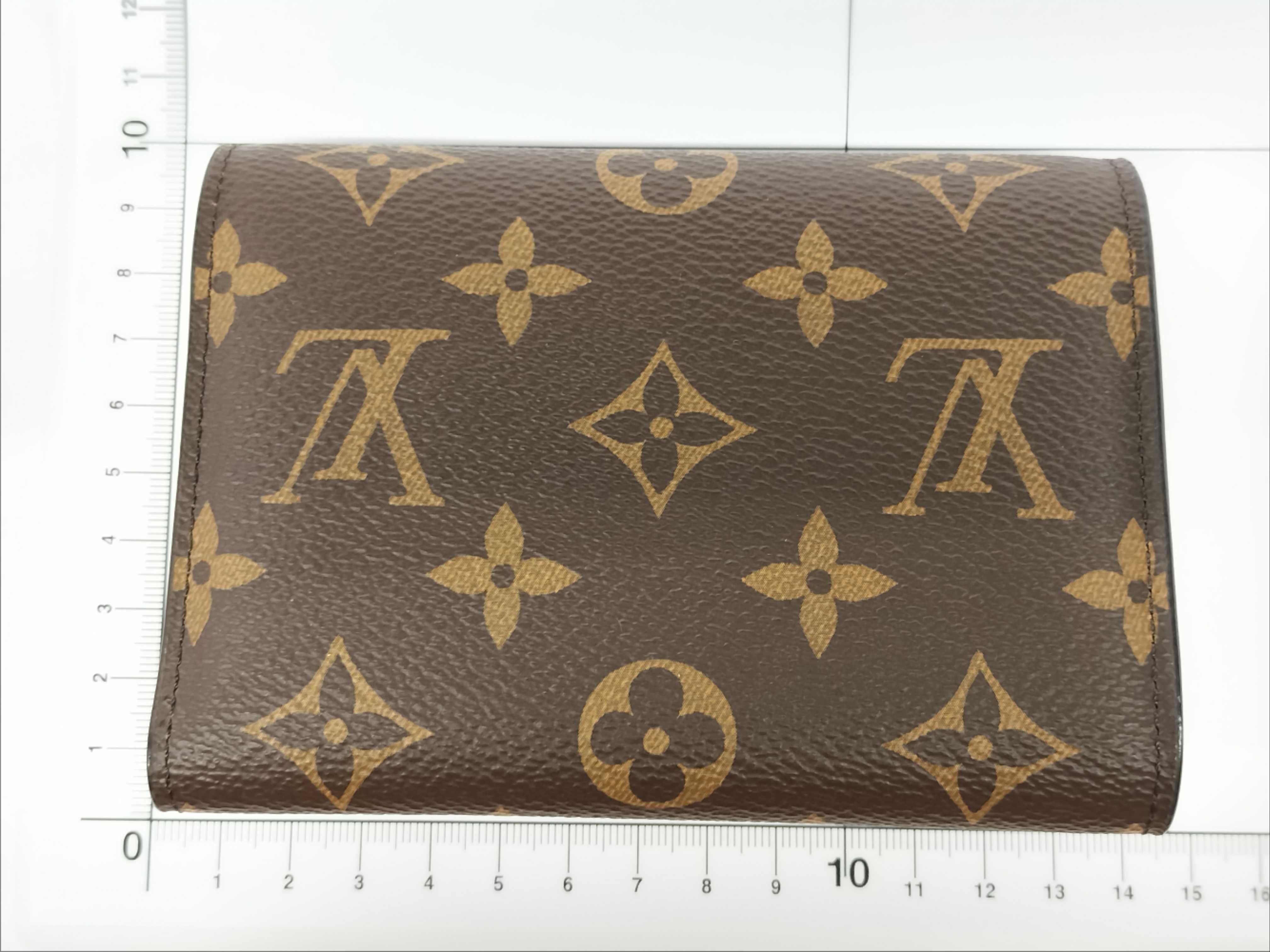M62567 Wallet — view 2