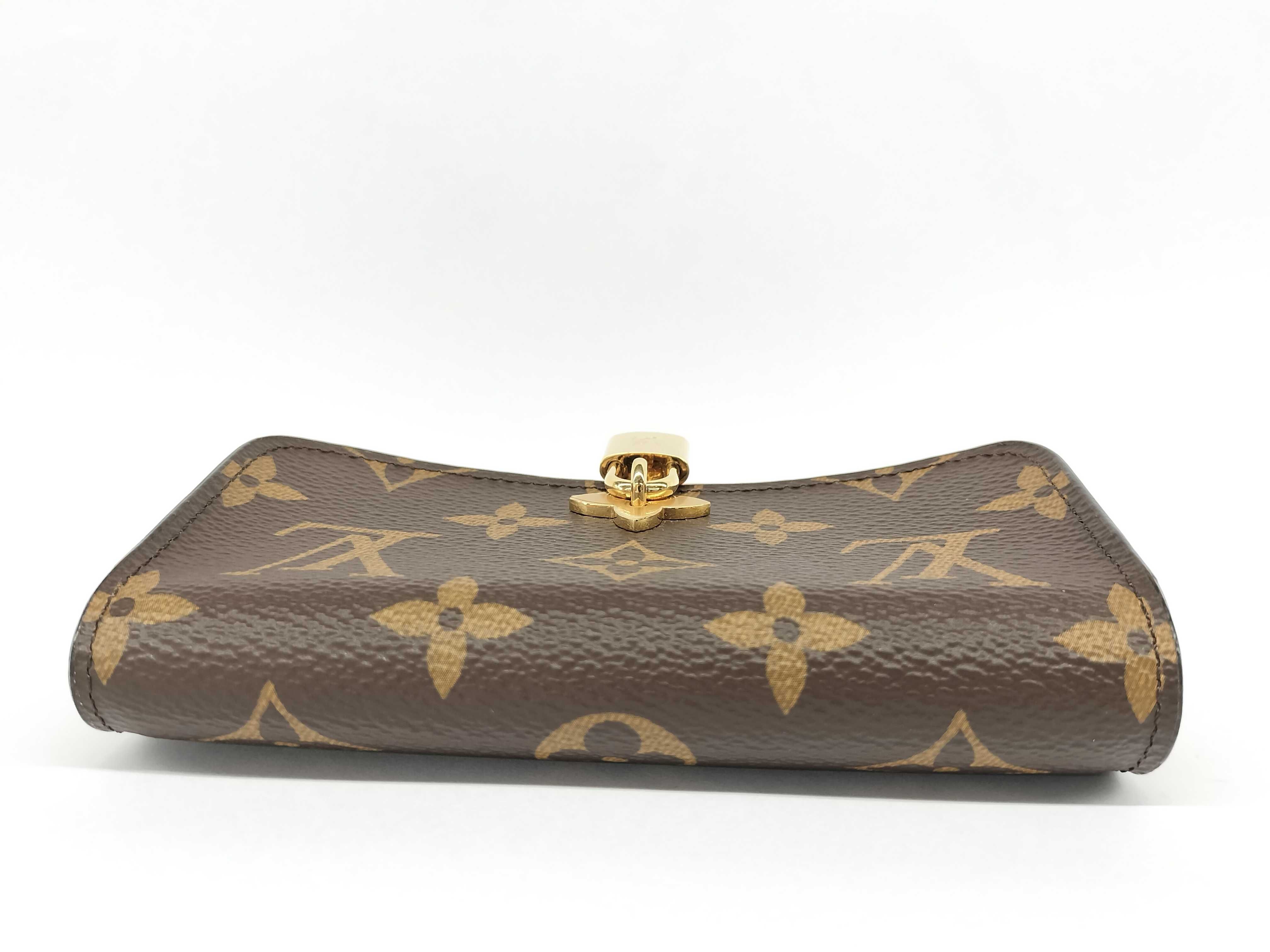M62567 Wallet — view 4