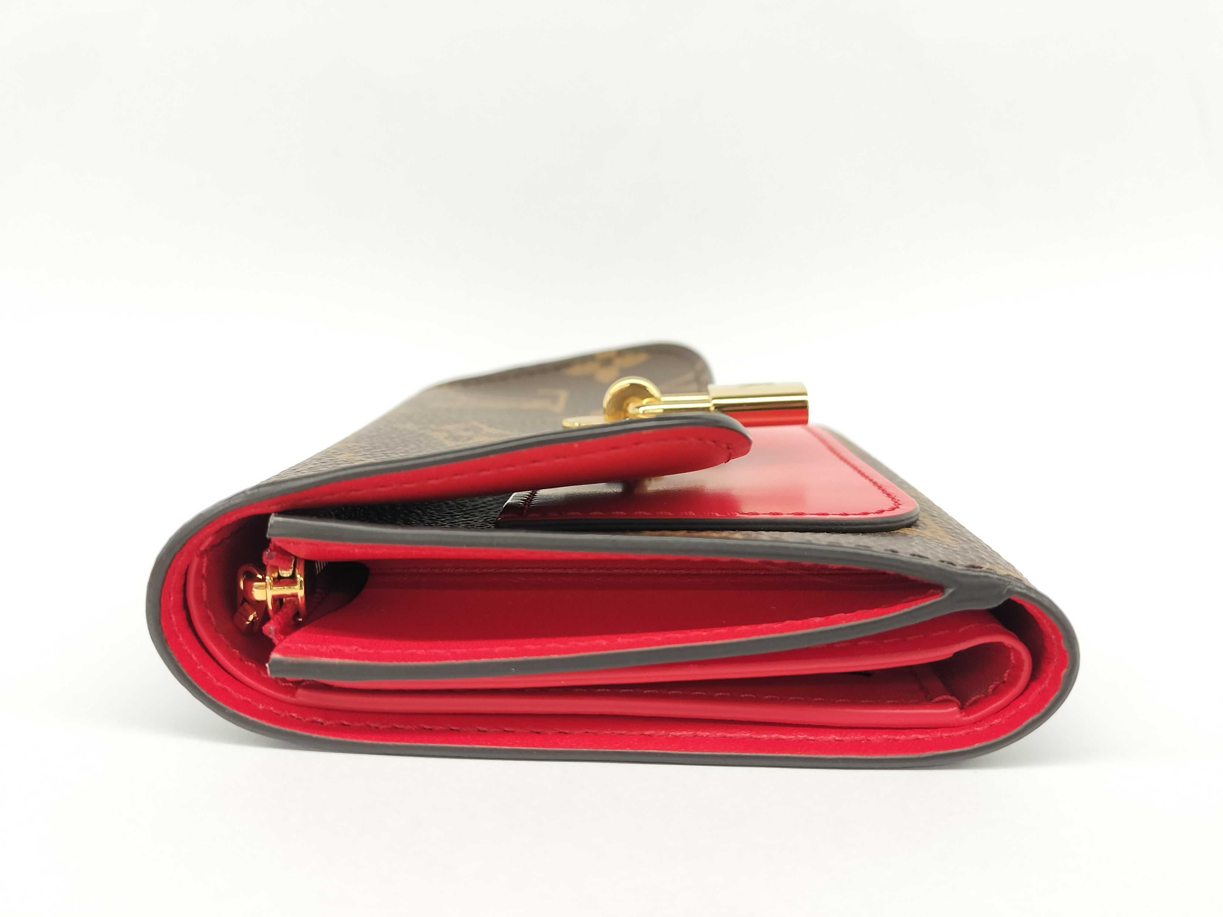 M62567 Wallet — view 5