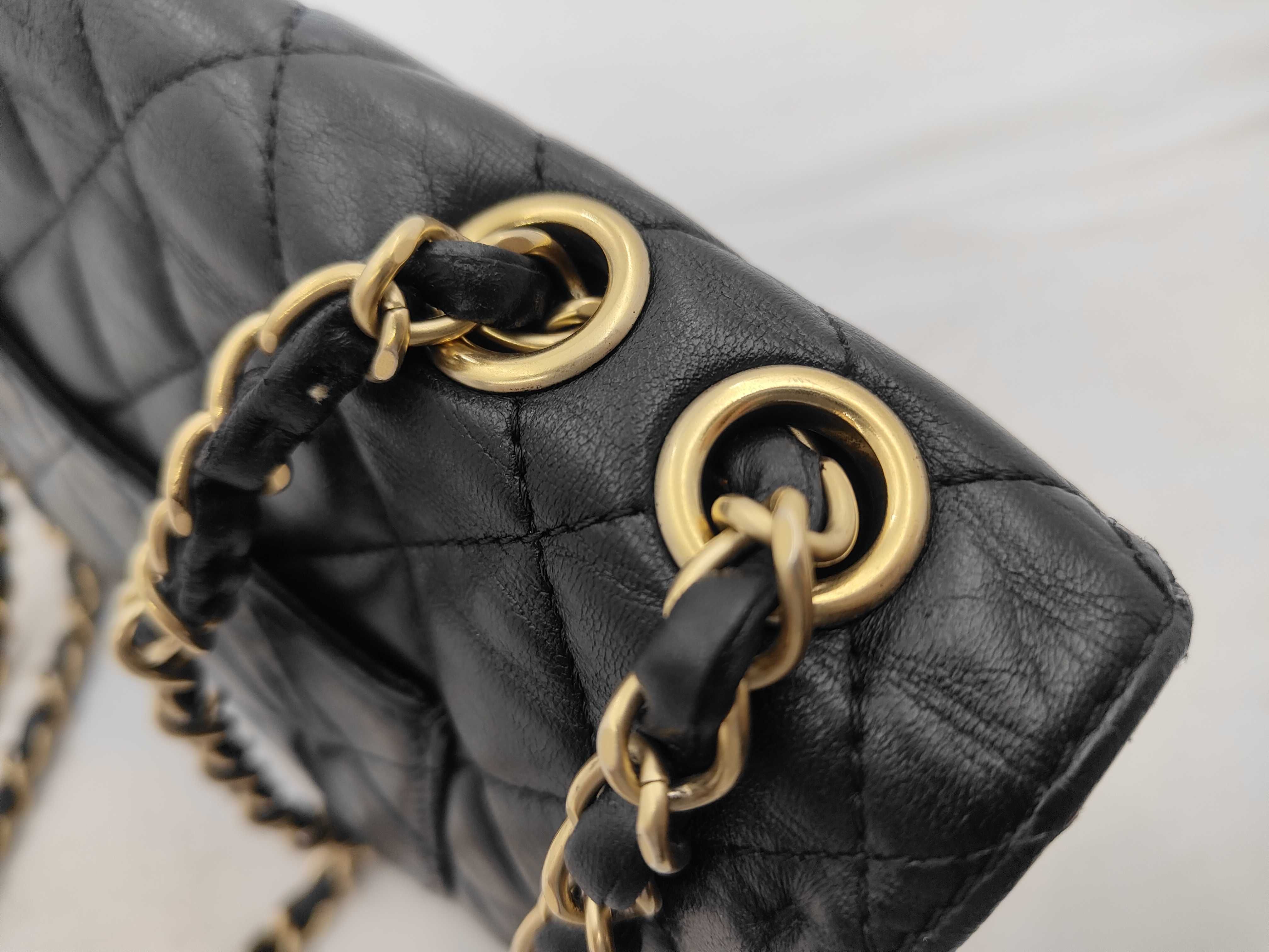 Chain Shoulder Bag, Lambskin, Black and Gold, Matelassé, Series 21 (Shoulder Bag) — view 5