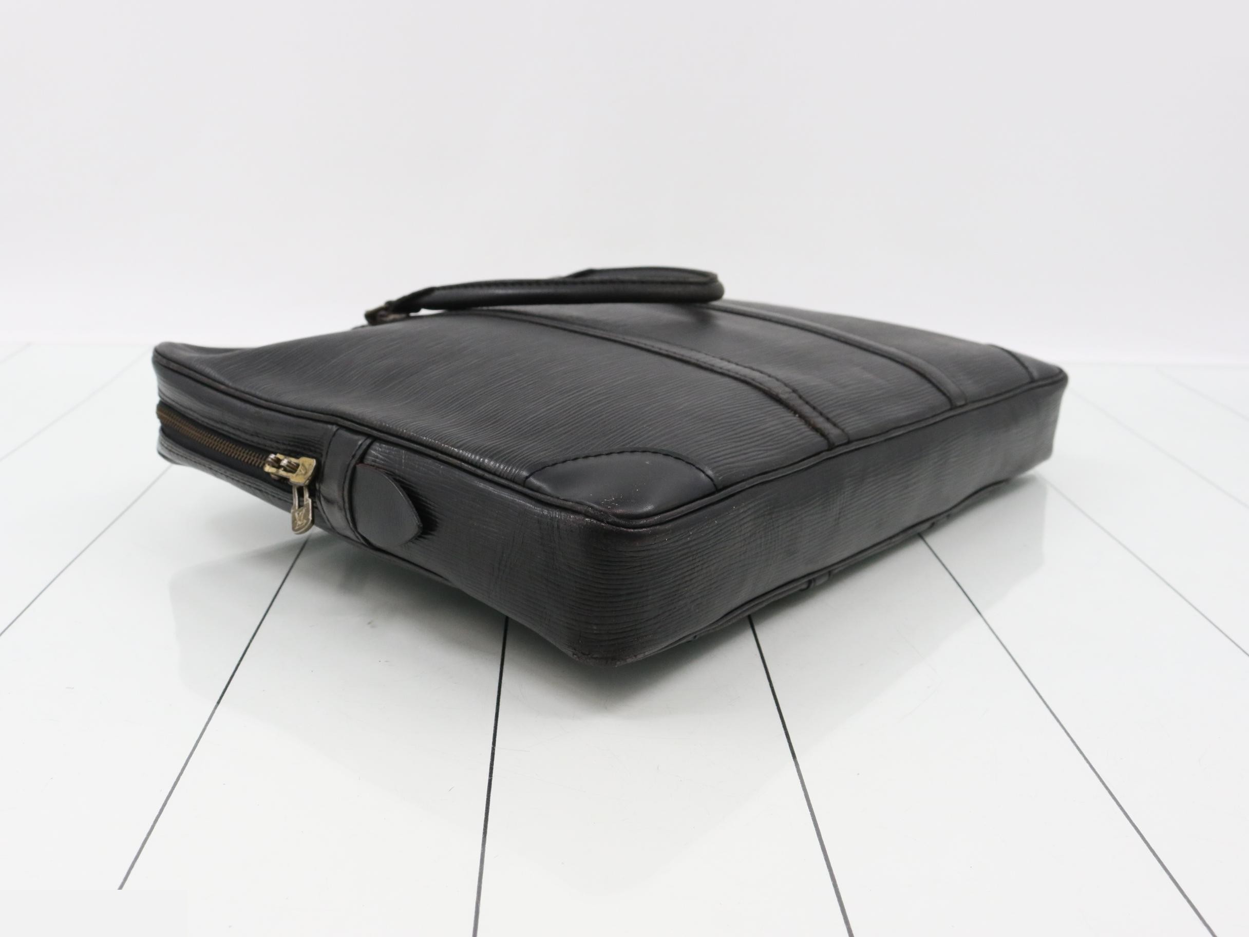 Epi Porte Documents Voyage Noir Business Bag — view 5