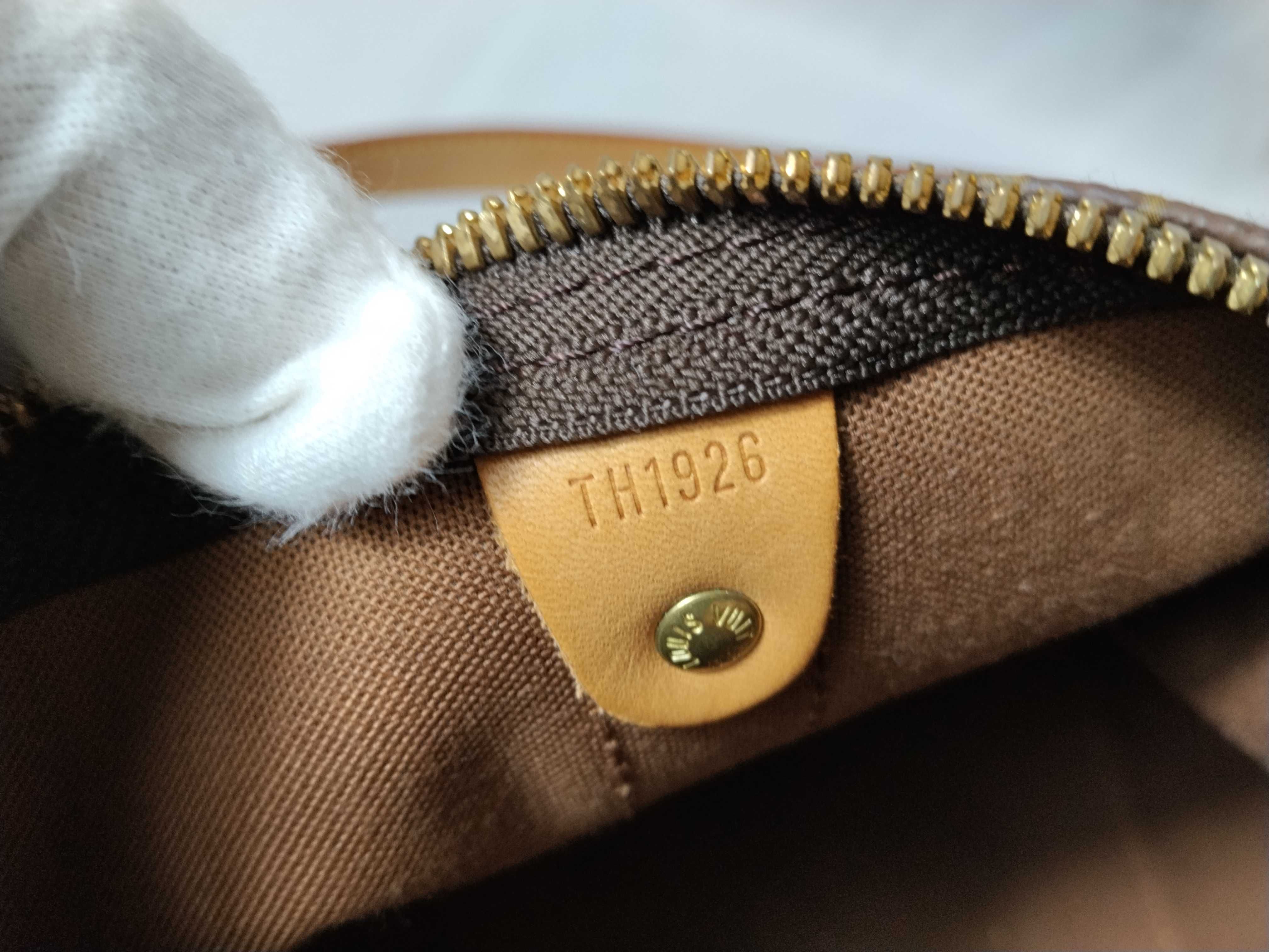 Monogram Keepall Bandoulière 55 Boston Bag — view 14