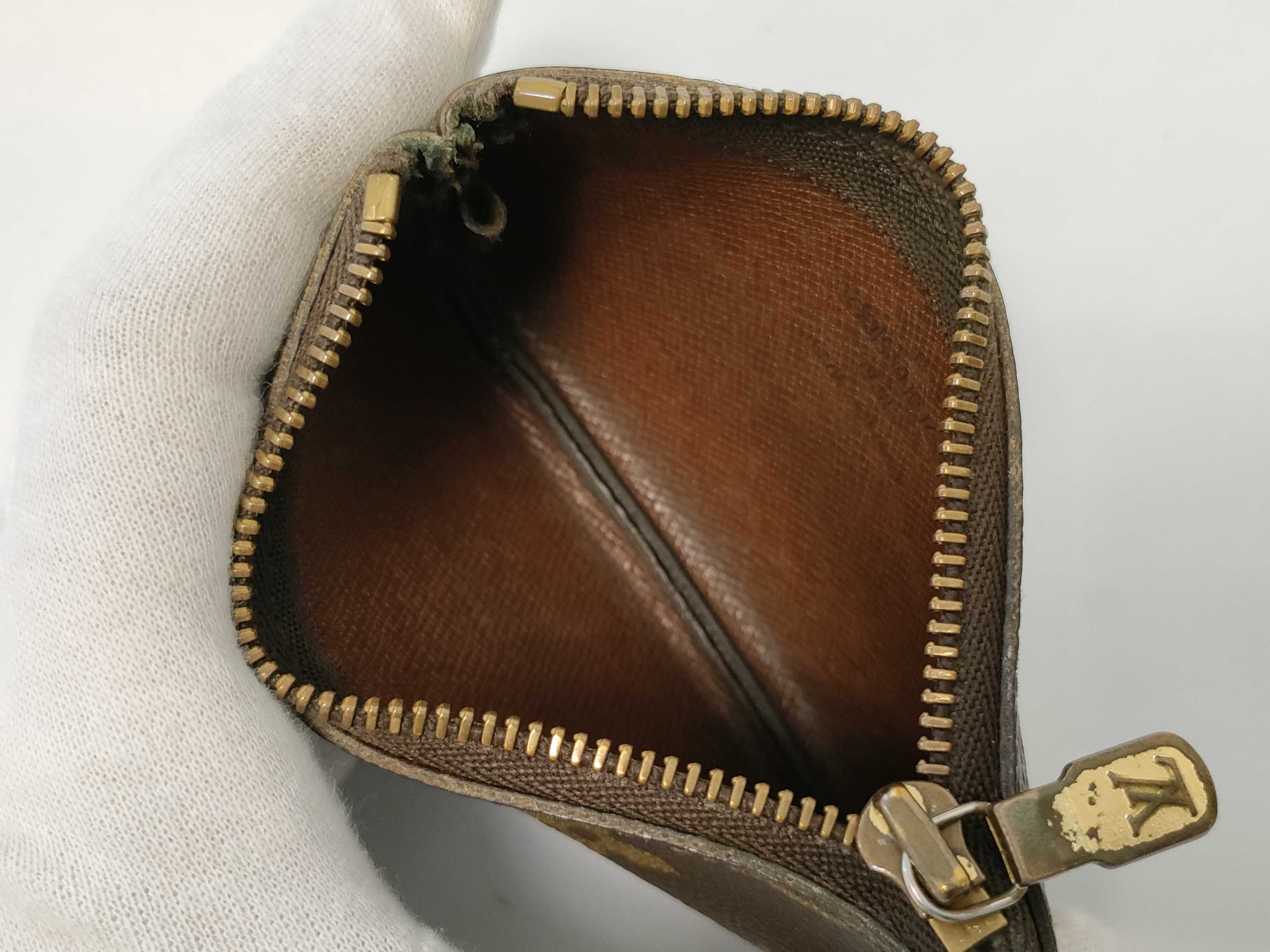 Monogram Vuitton Pochette Cleat Coin Case — view 7