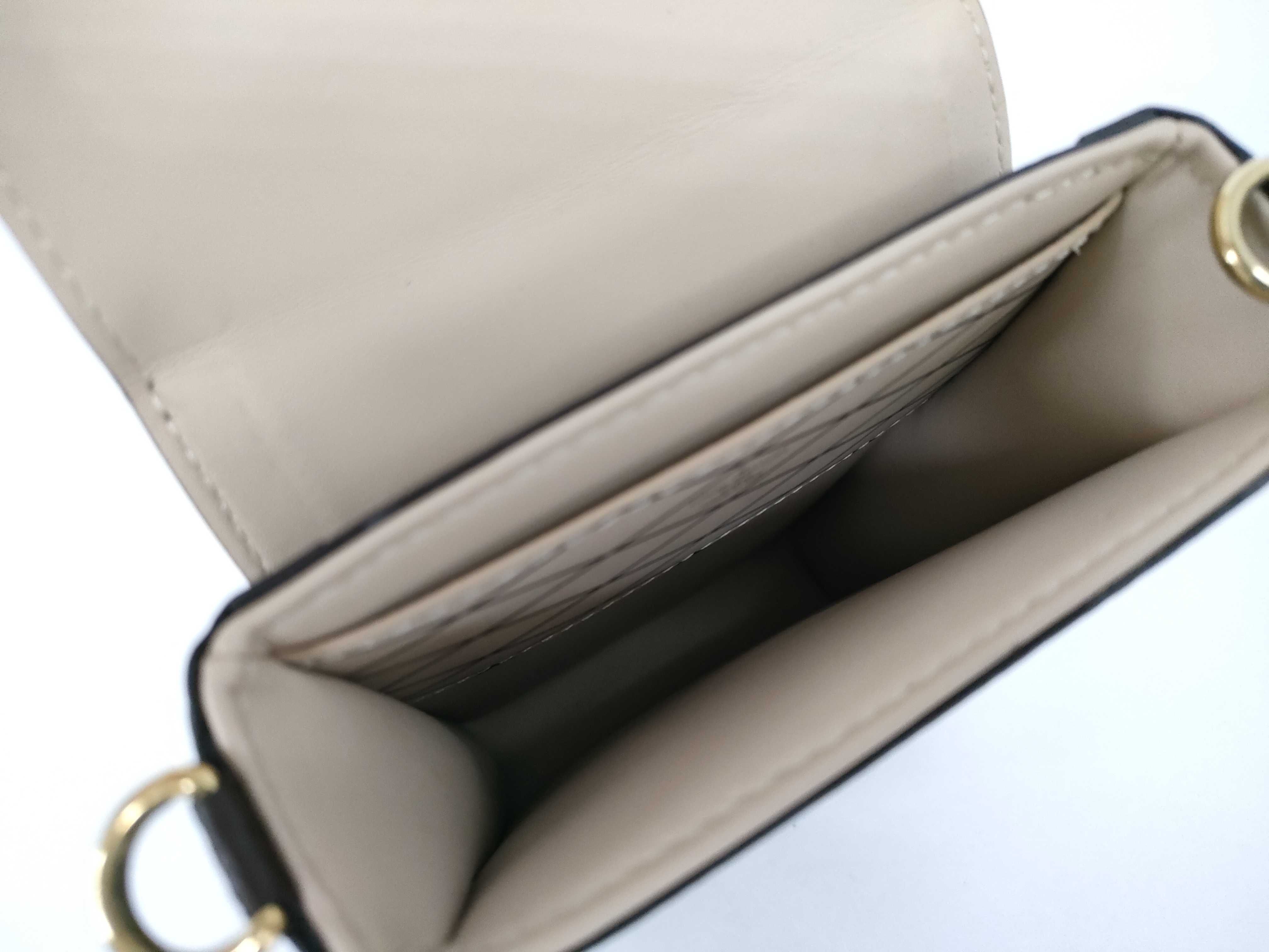 Monogram Louis Vuitton Monogram Reverse Pochette Trunk Vertical M67873 Shoulder Bag — view 8