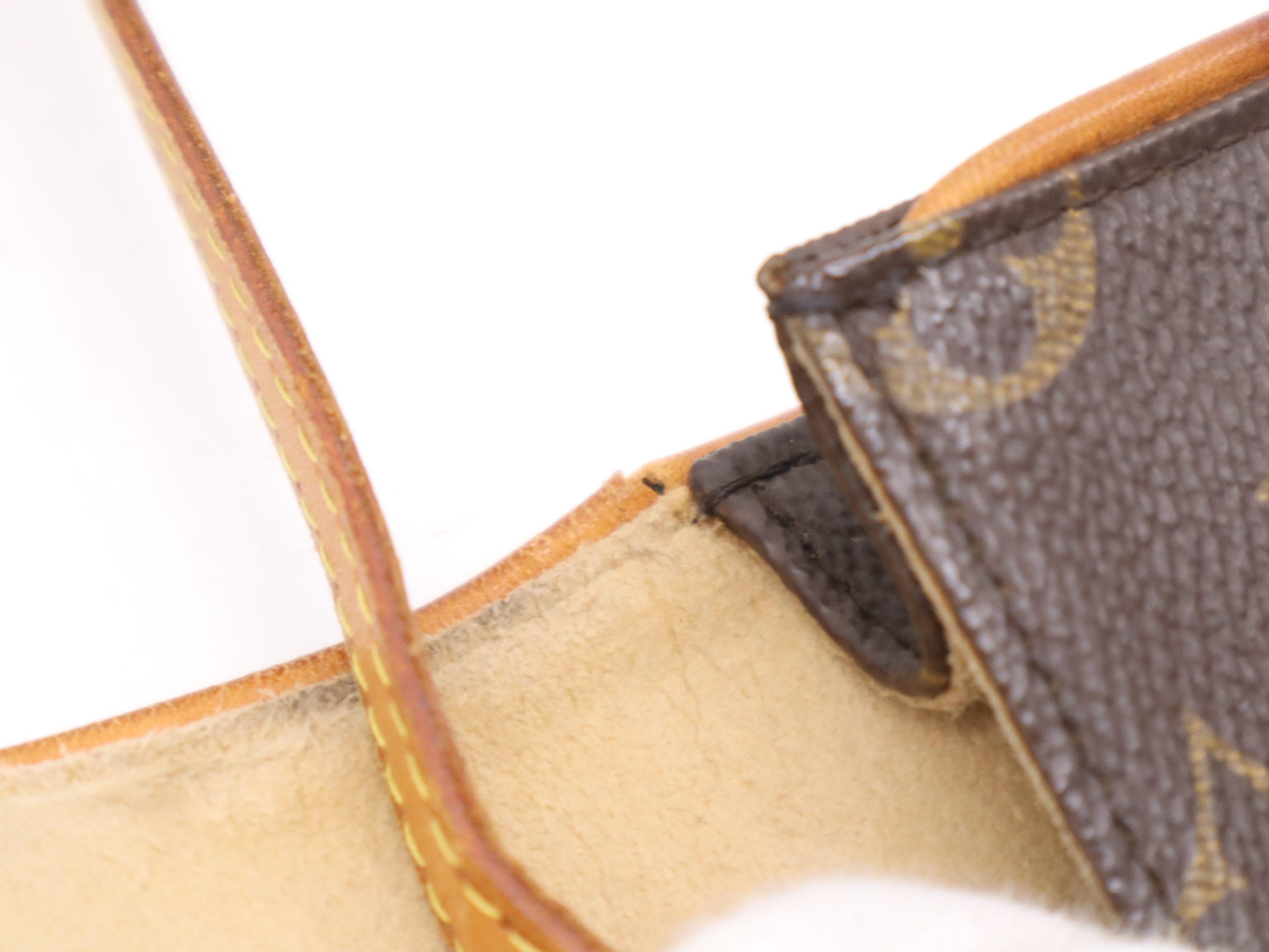 M51852 Monogram Pochette Twin GM Shoulder Strap Shoulder Bag — view 9