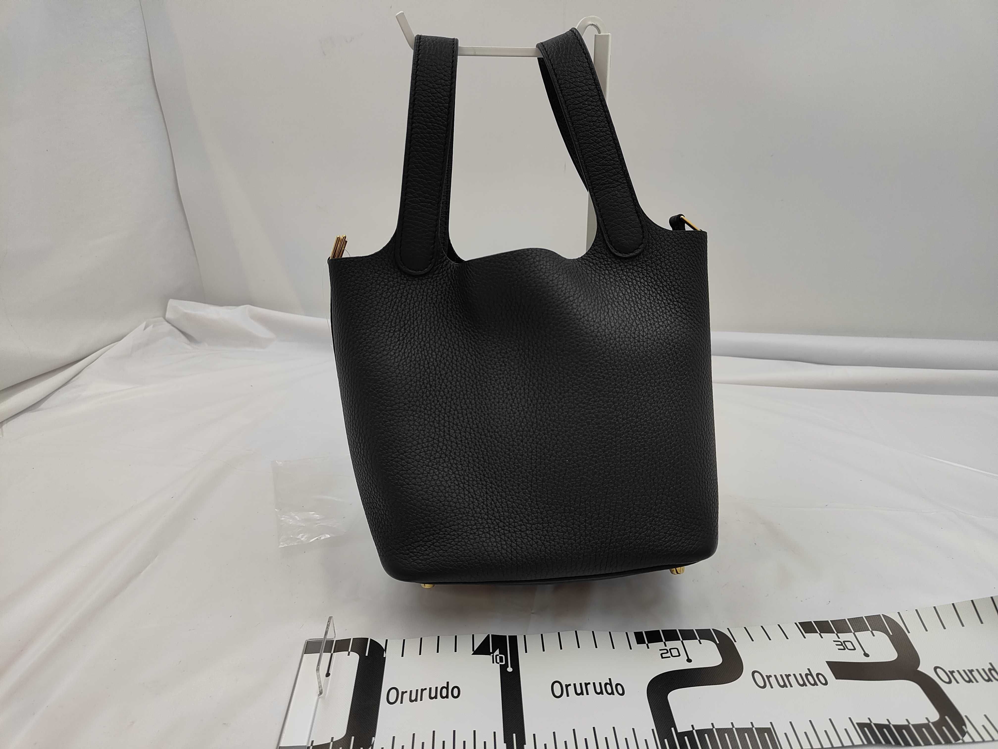Picotin Lock PM, K stamp, Taurillon Clemence leather, black, gold hardware, 2 keys, padlock, dust bag, box. — view 2