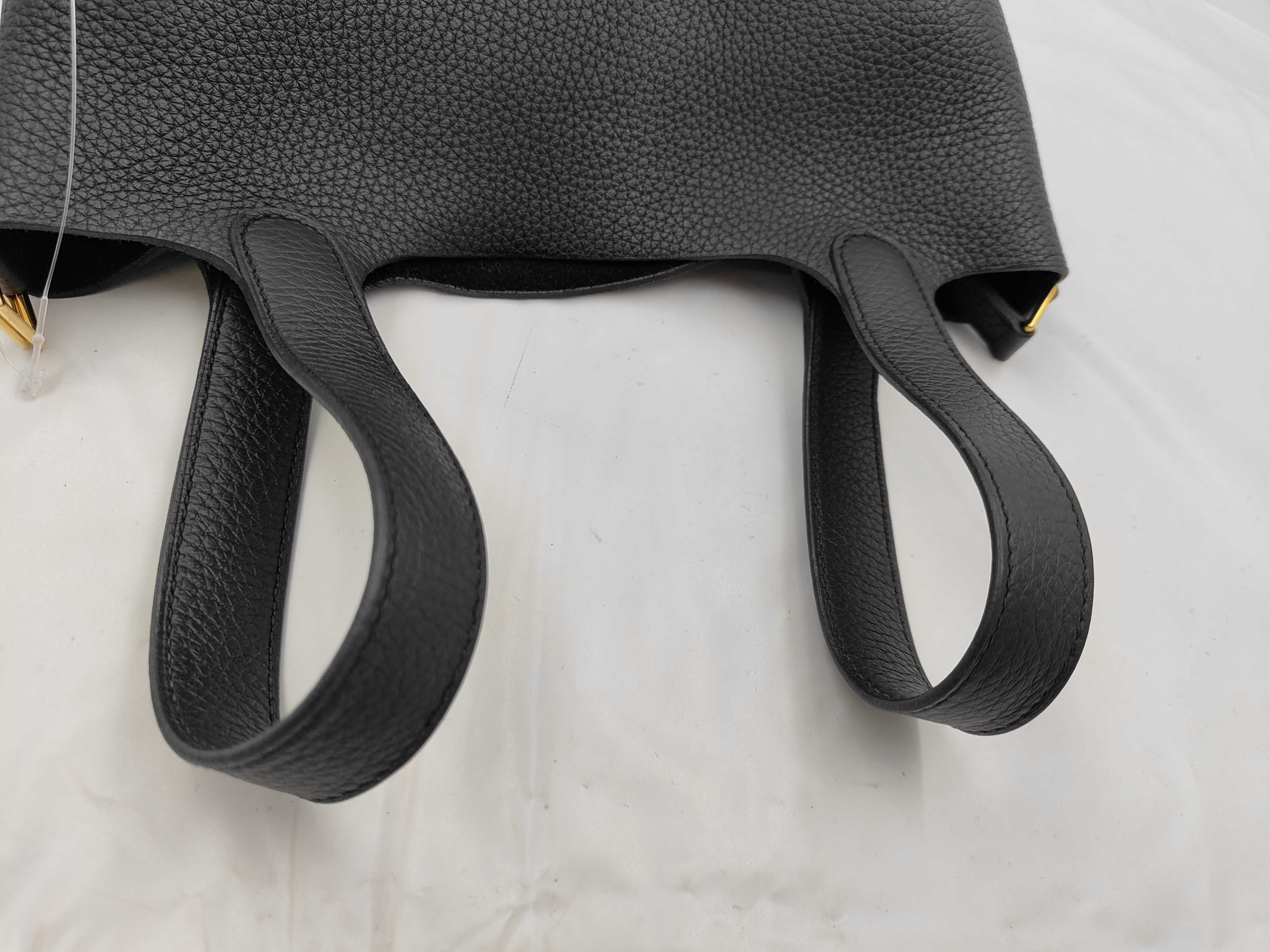 Picotin Lock PM, K stamp, Taurillon Clemence leather, black, gold hardware, 2 keys, padlock, dust bag, box. — view 3