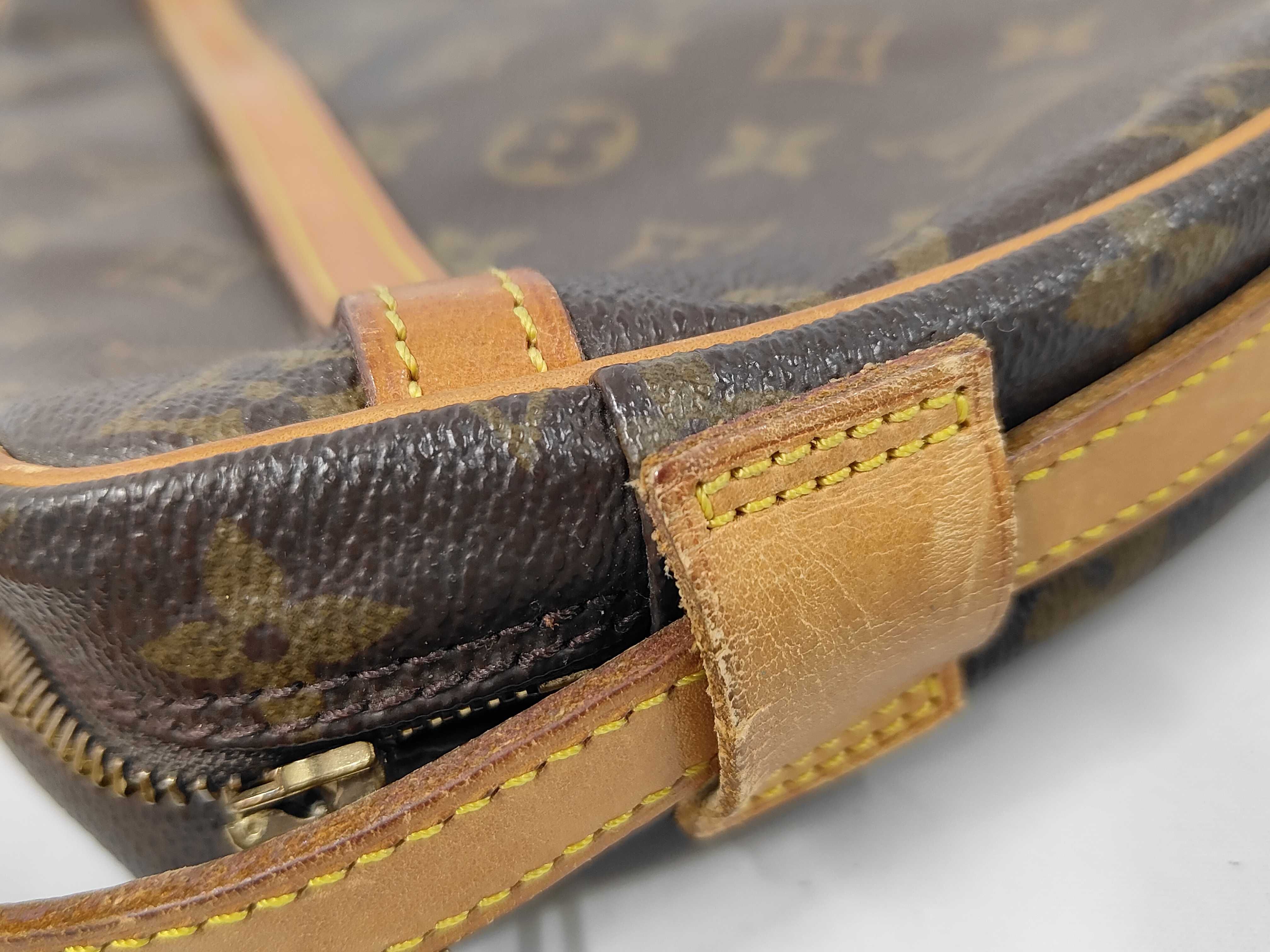 LV Jeune Fille Shoulder Bag — view 6