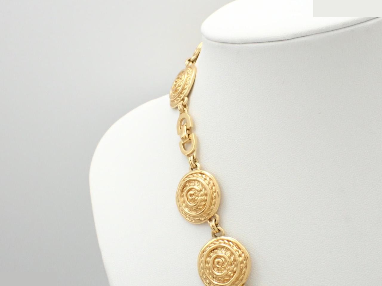 Medallion necklace, gold color, chain approximately 43cm — view 2