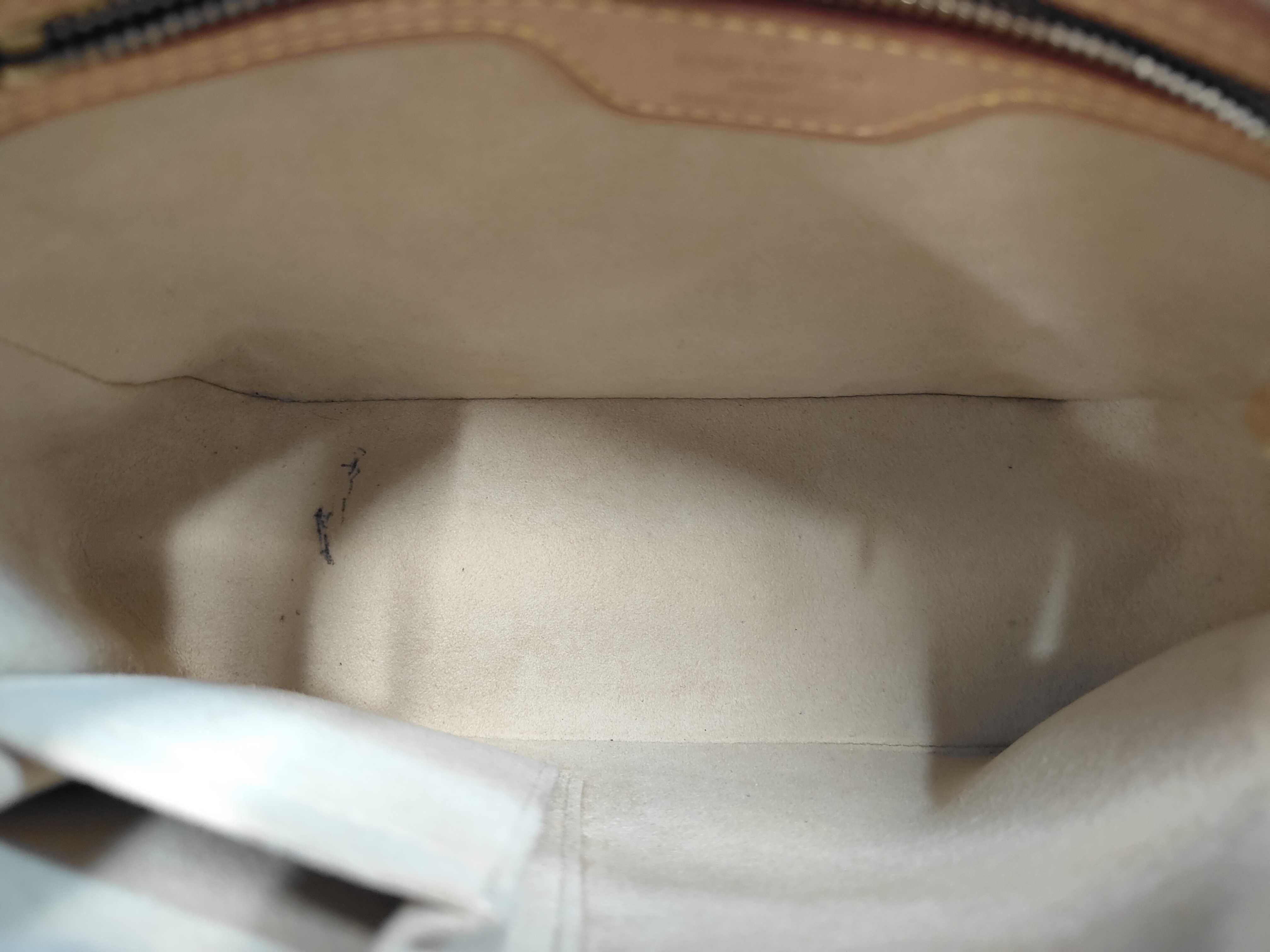 Monogram Looping MM Shoulder Bag — view 9