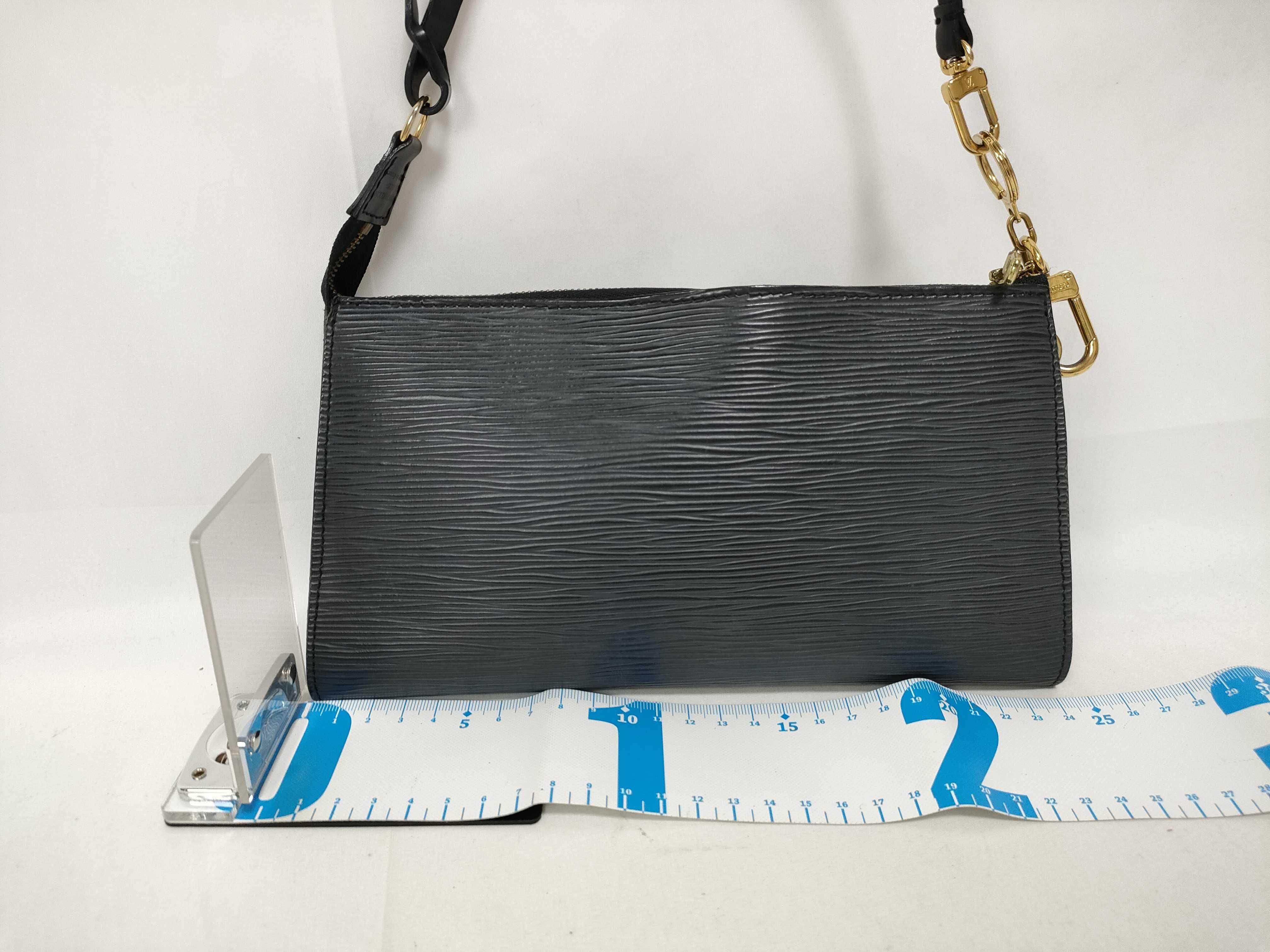 Epi Pouch M52942 — view 2