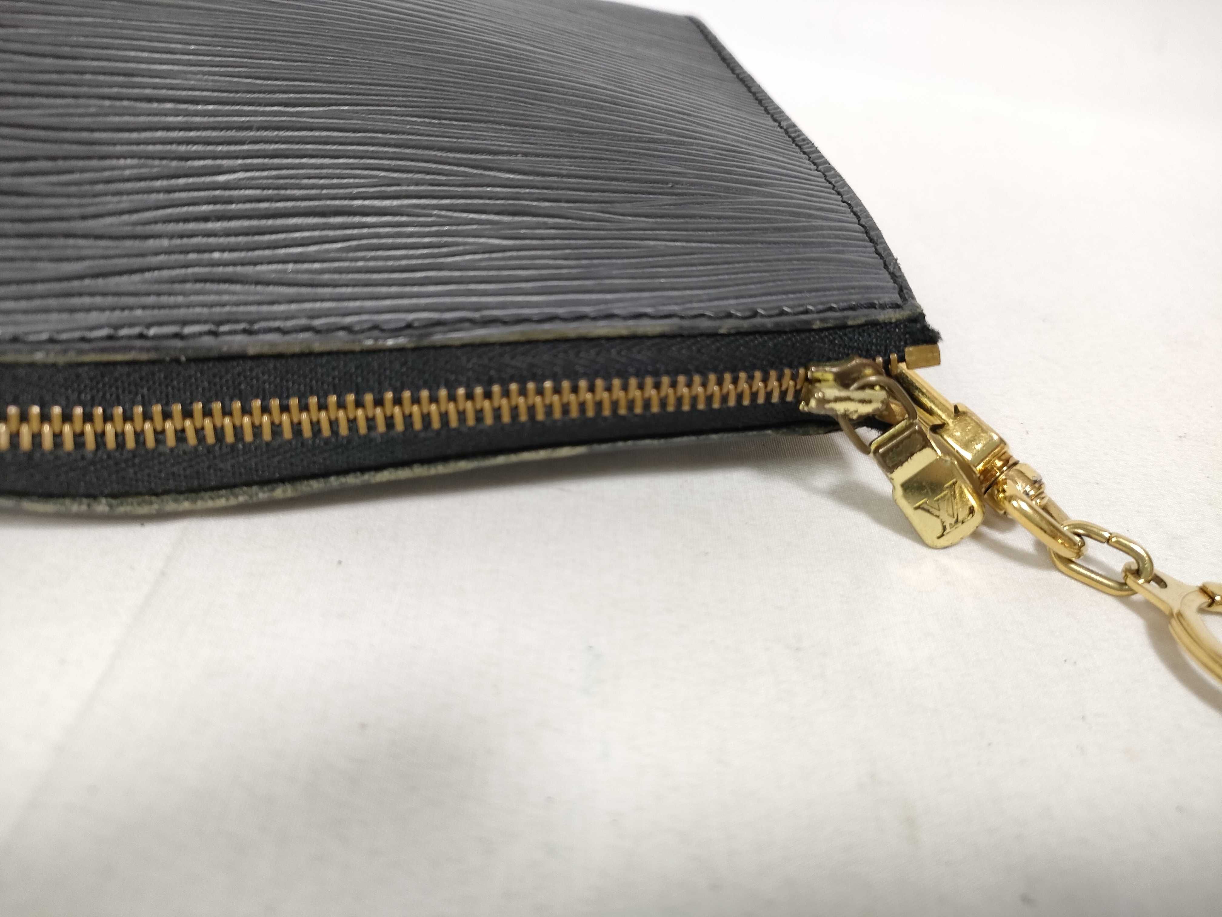Epi Pouch M52942 — view 11