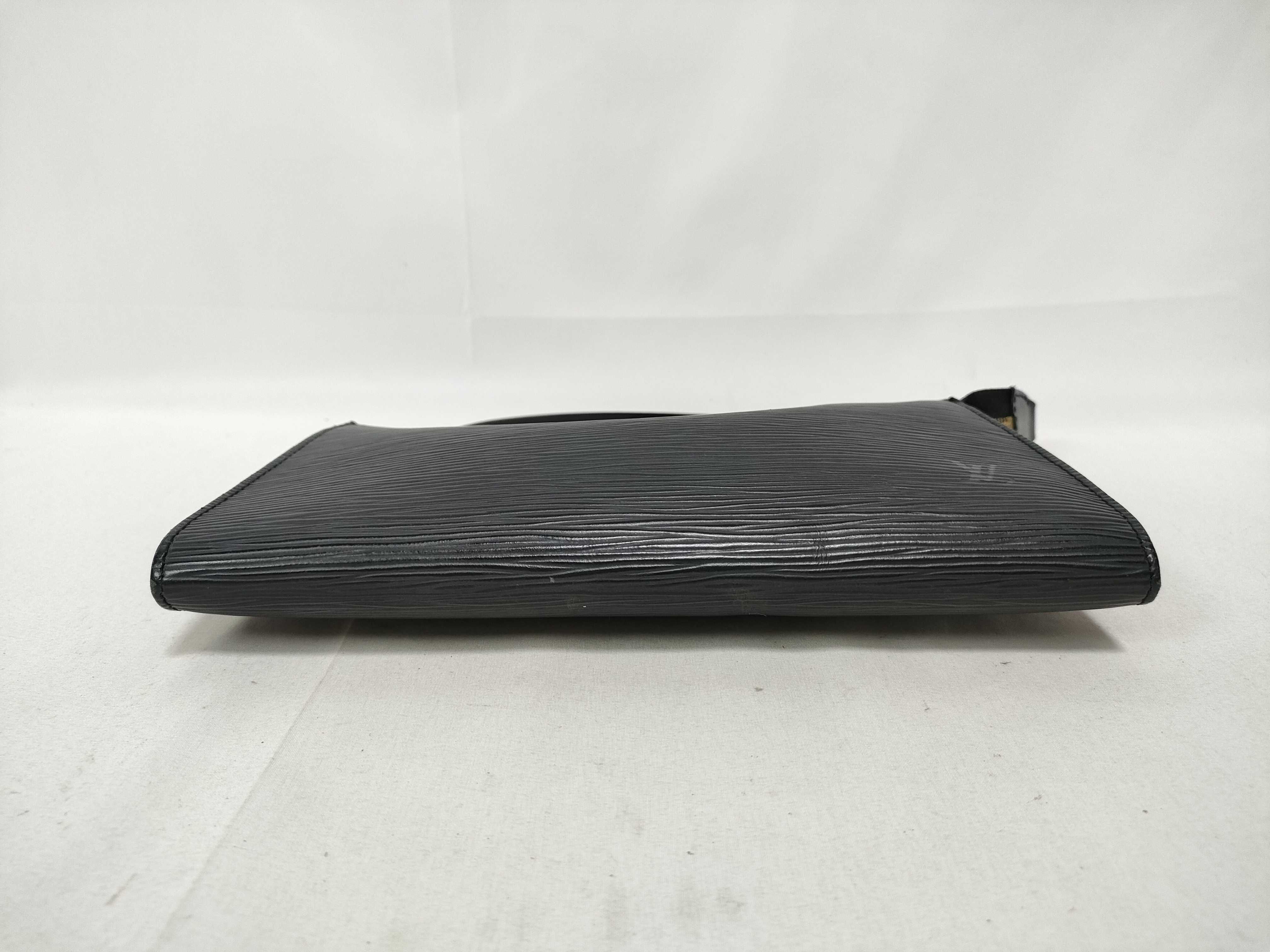 Epi Pouch M52942 — view 3