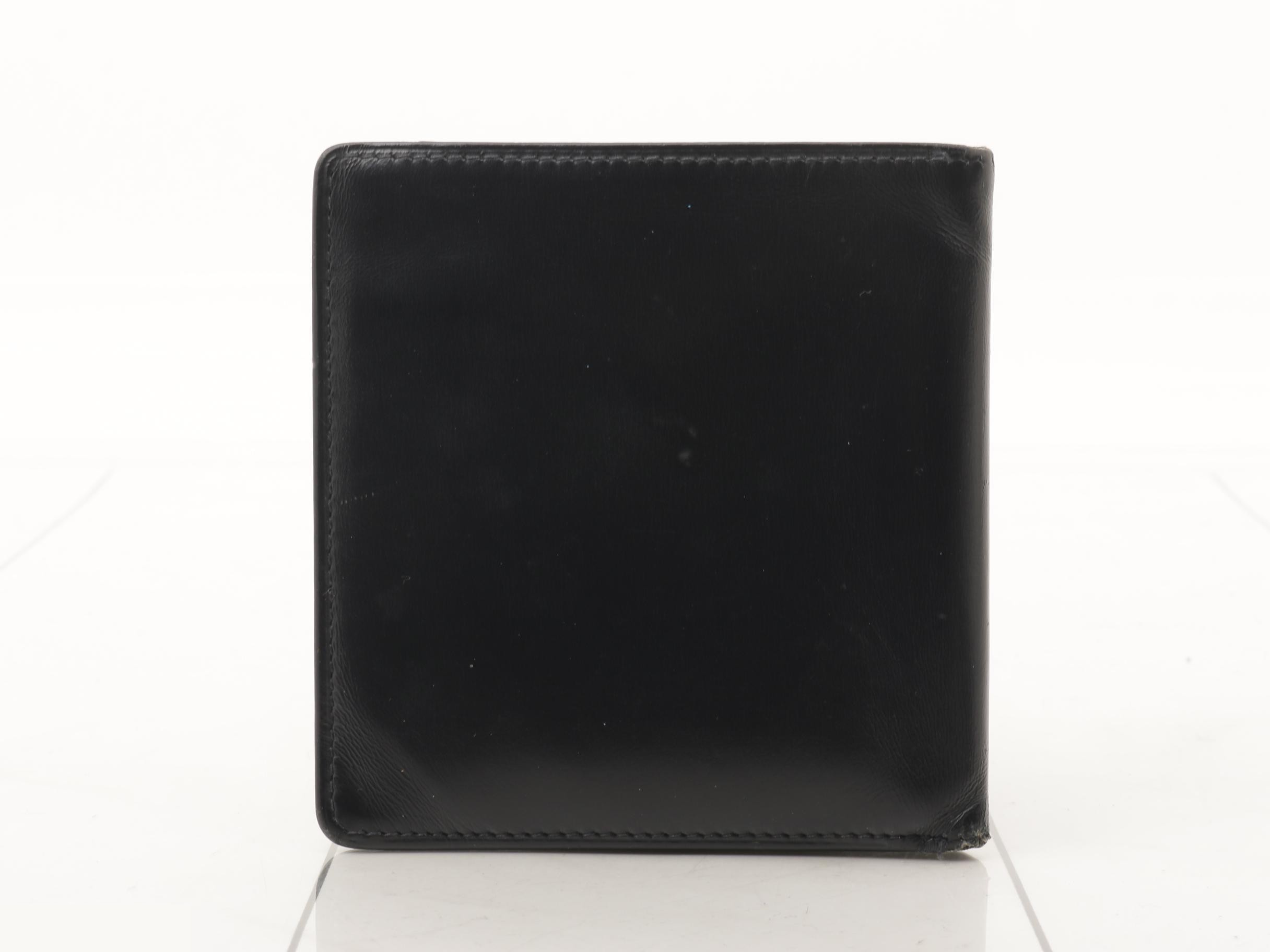 Other lines: Bags and Wallets — view 2
