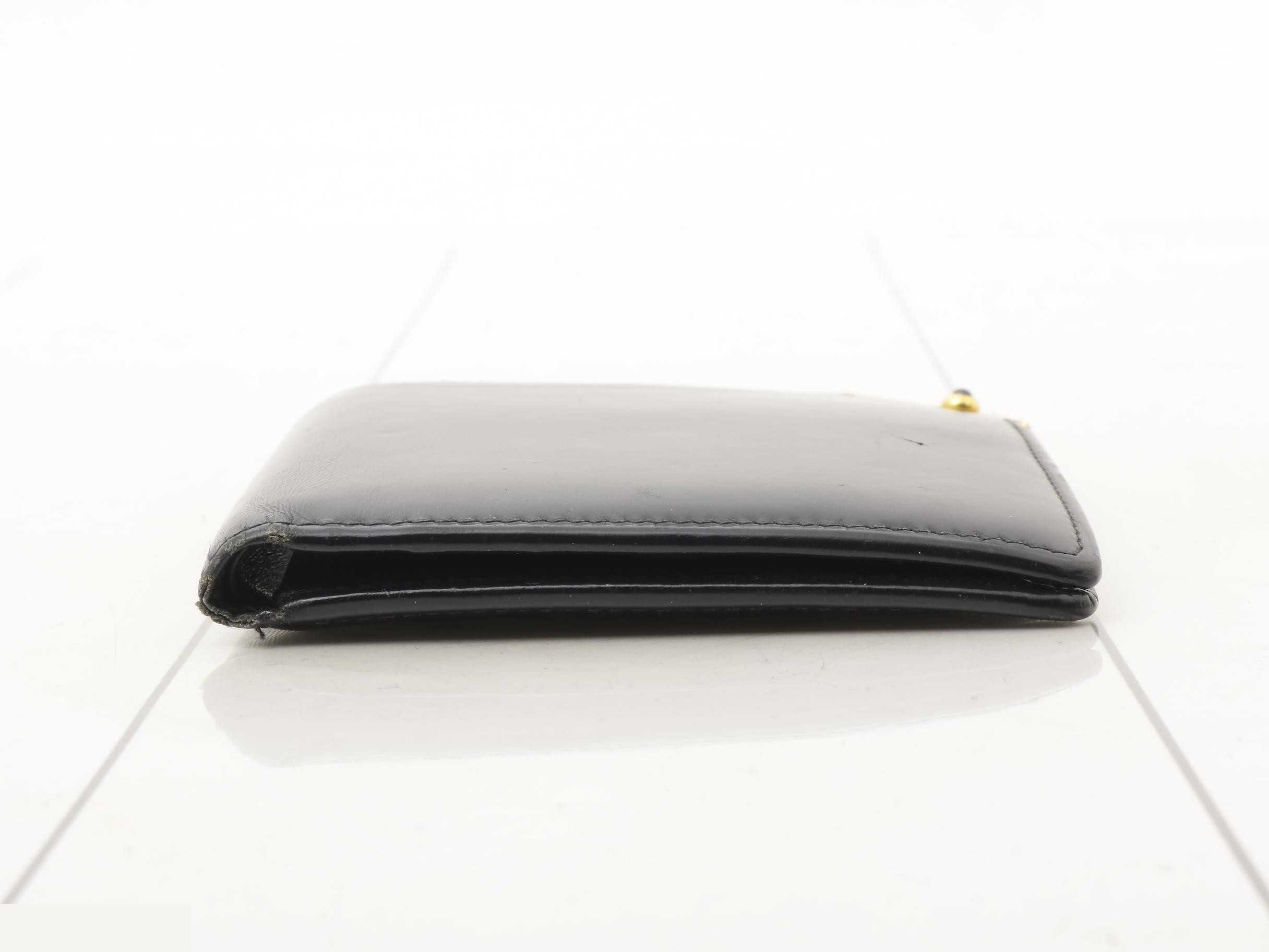 Other lines: Bags and Wallets — view 3
