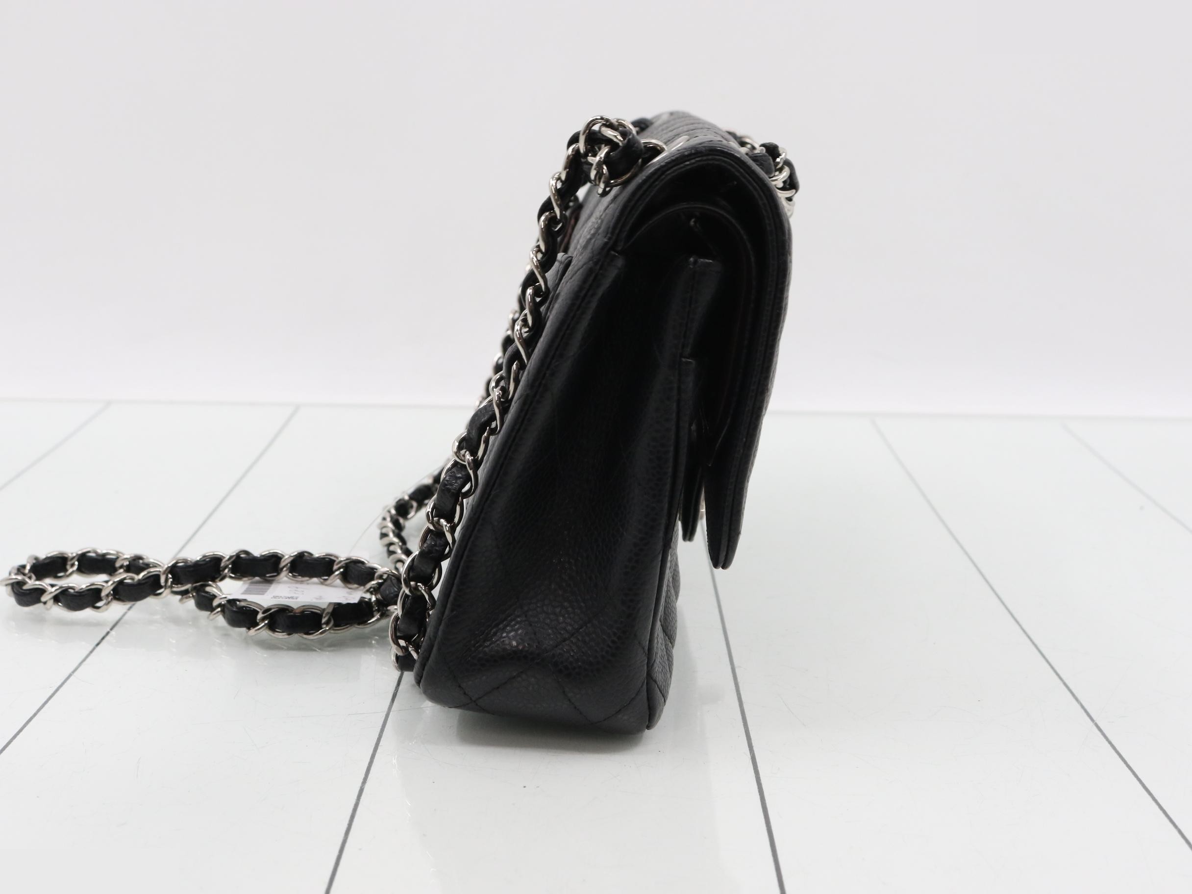 Caviar Double Flap 25 Shoulder Bag (with seal) — view 4