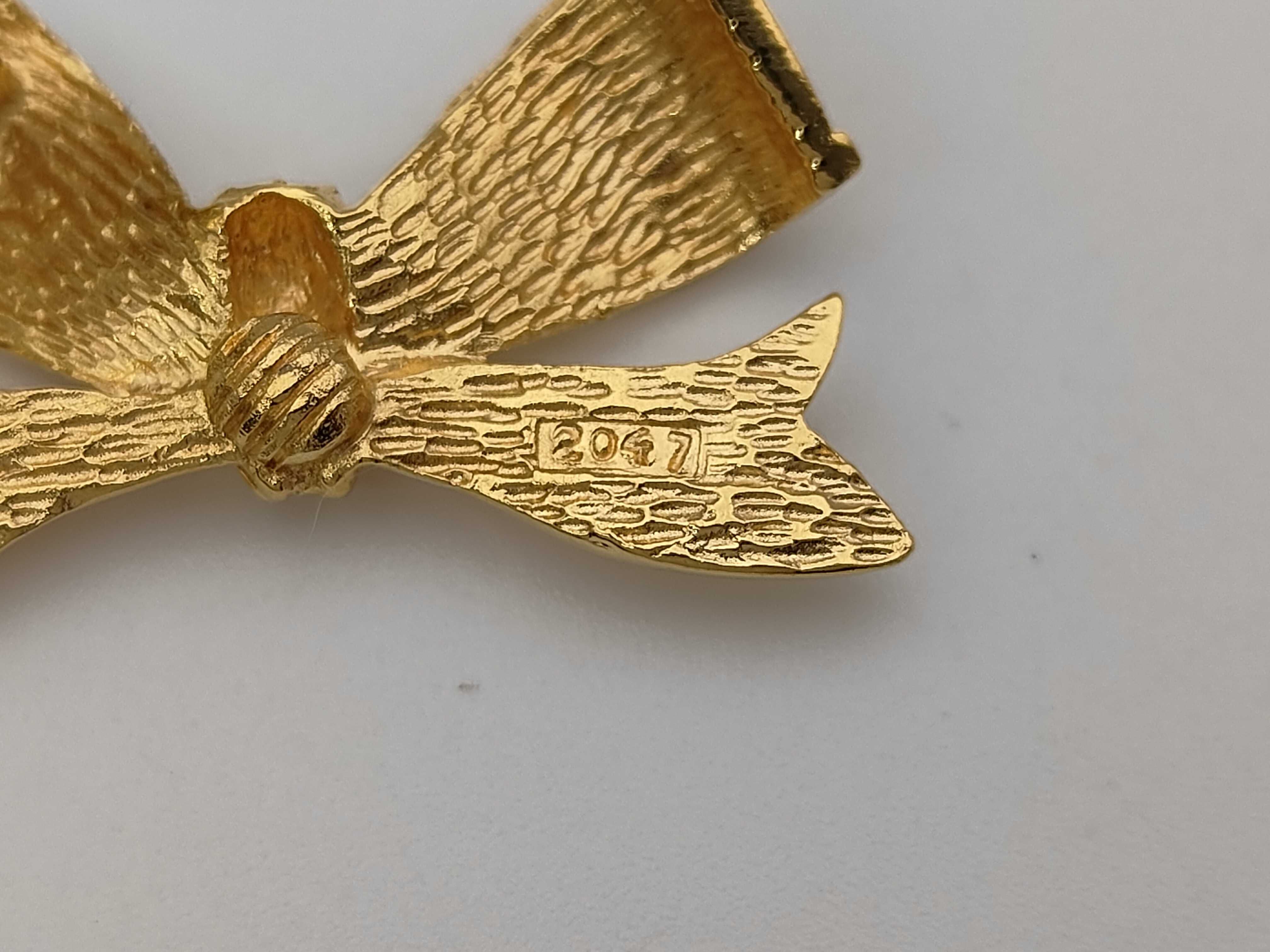 engraved, rare ribbon earrings — view 6