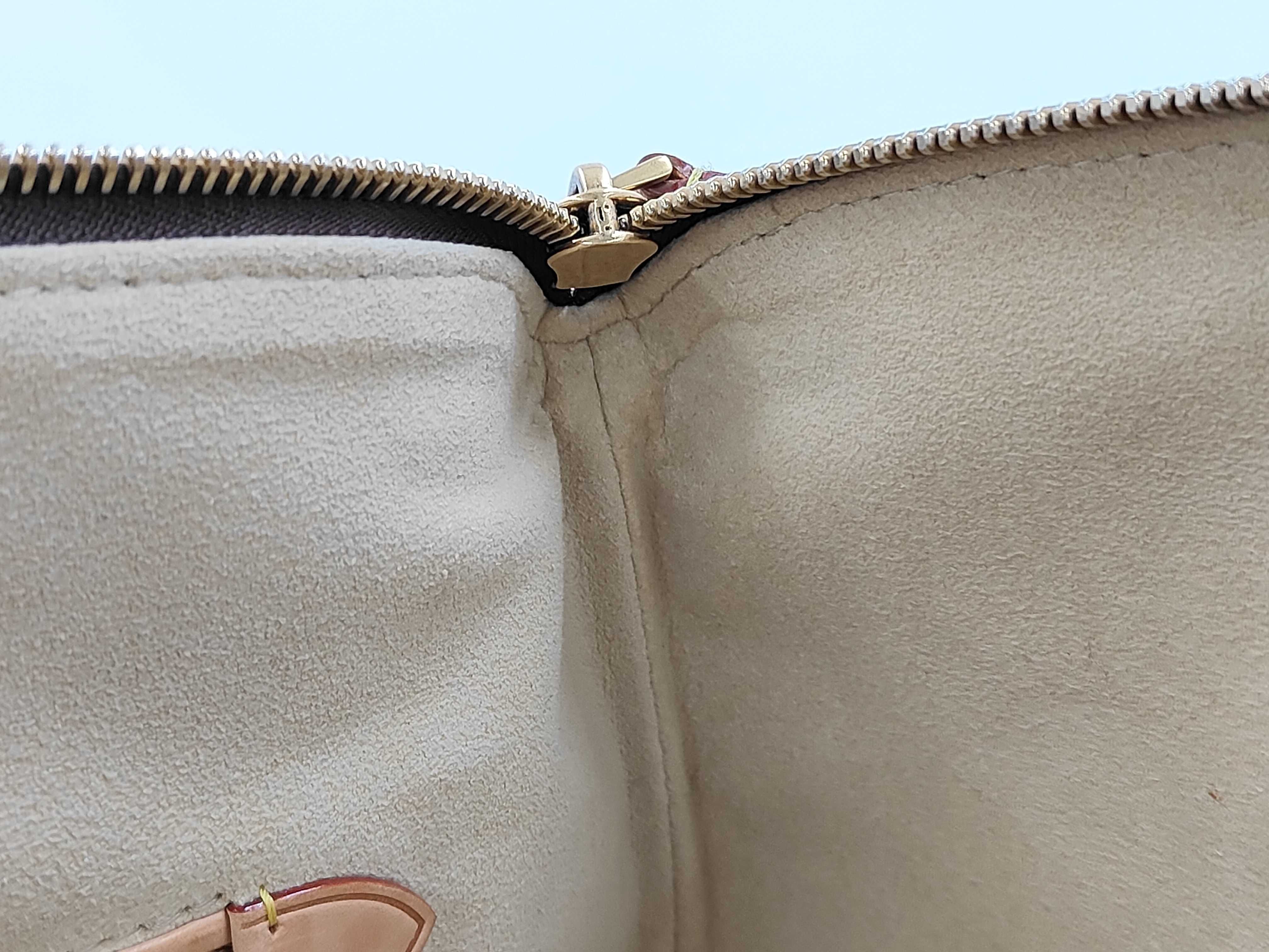 Monogram Lockit Chain Tote Bag M40989 Tote Bag — view 11
