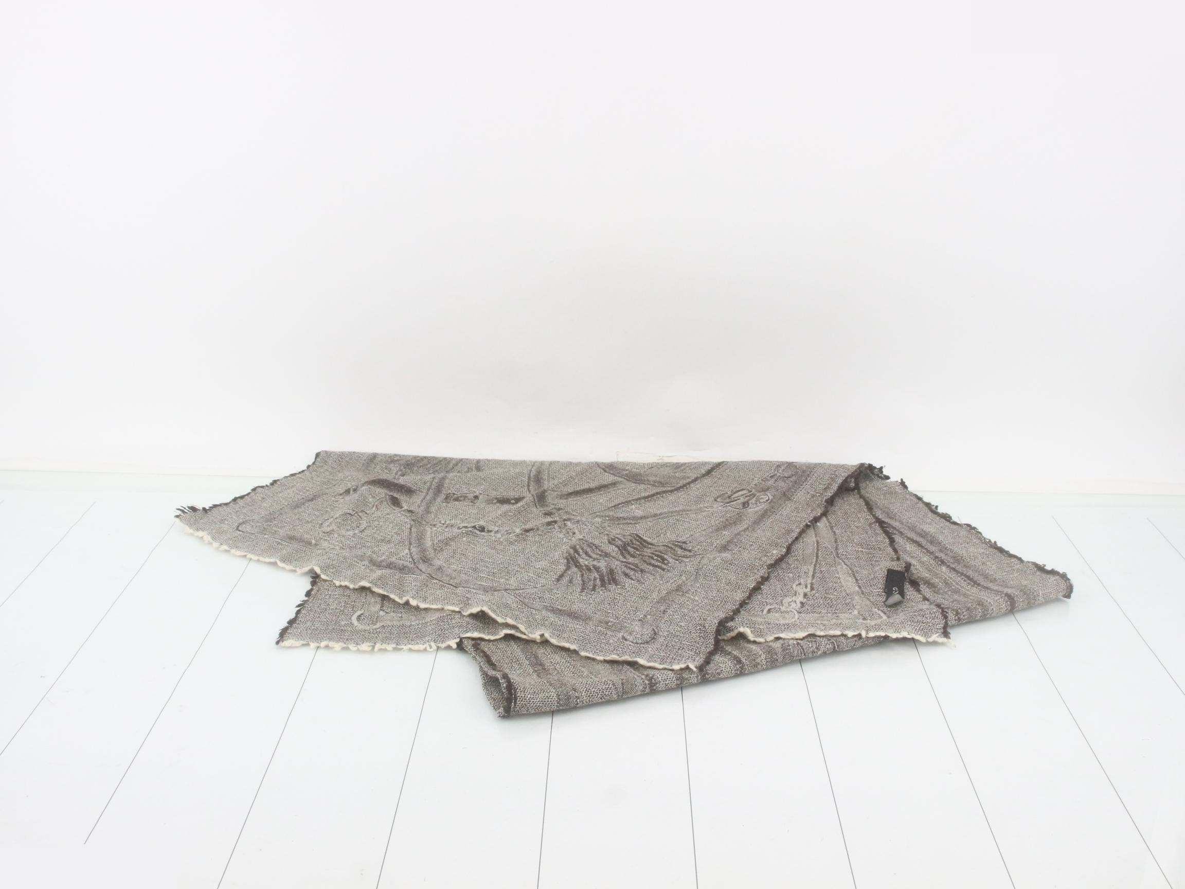 Scarf, Shawl — view 2