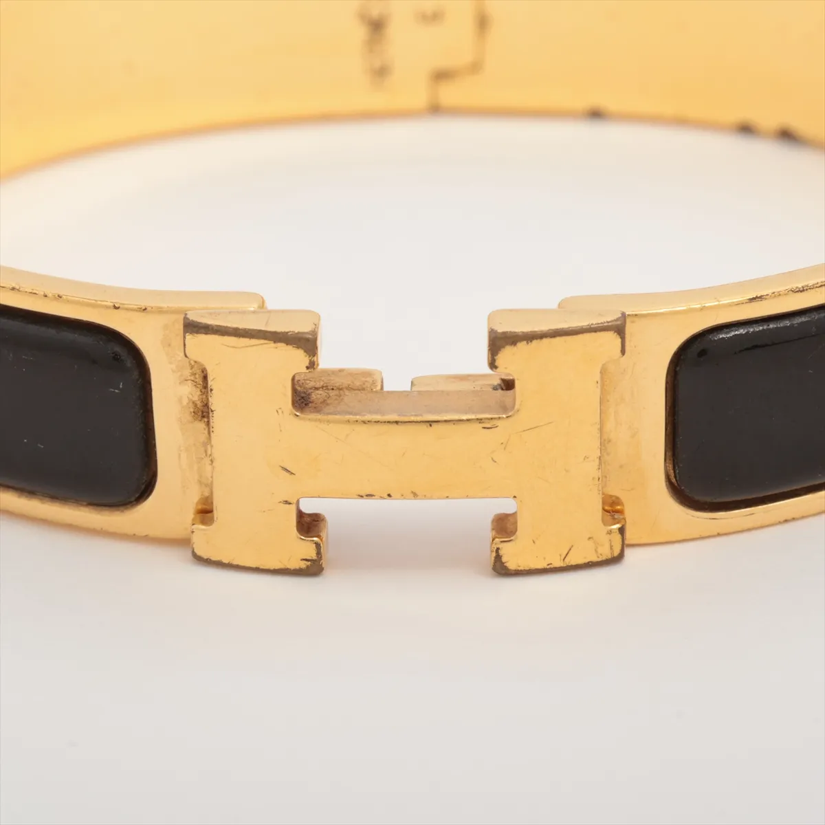 Click H Fan Bangle, GP Gold x Black. Shows — view 3