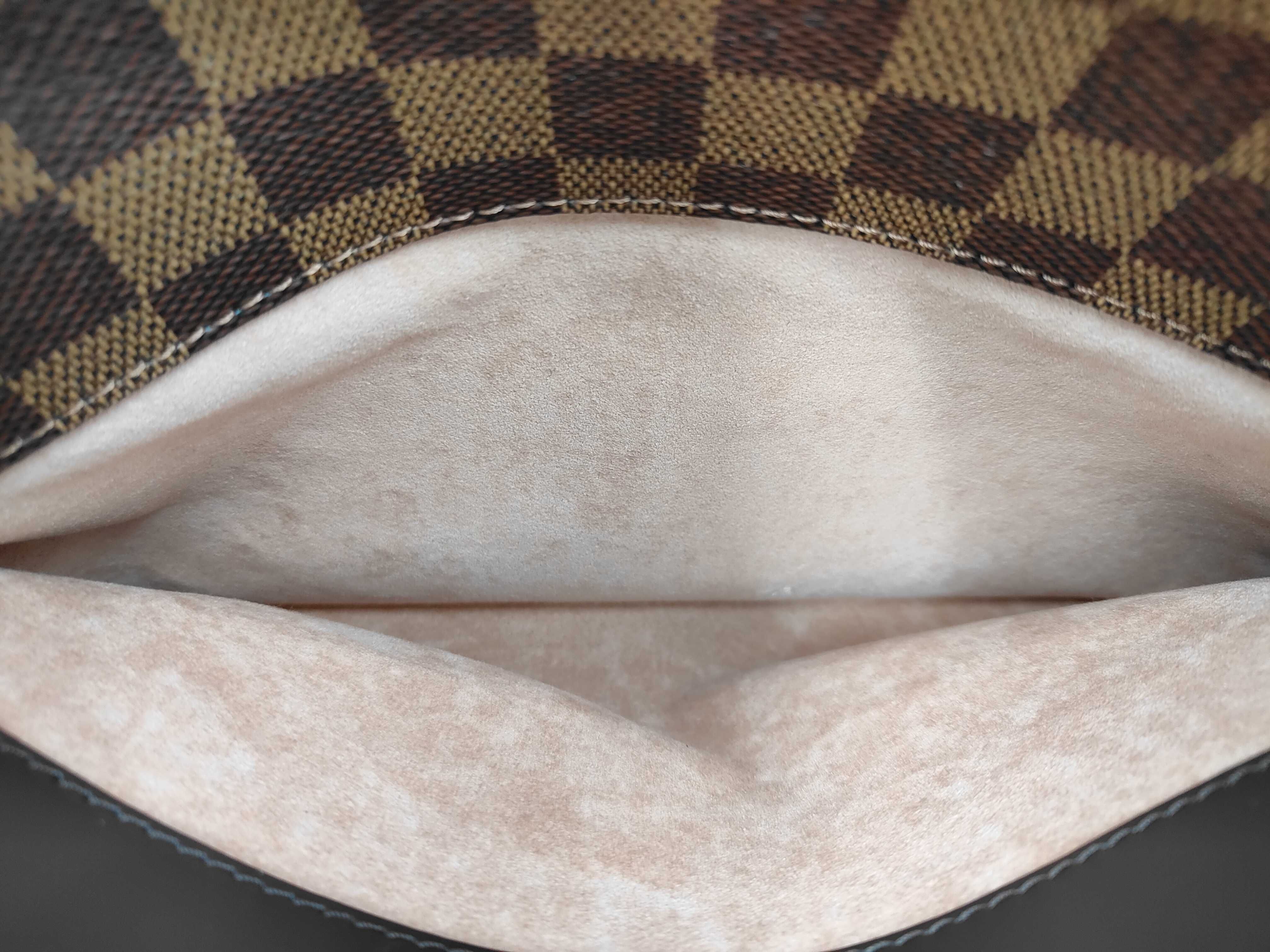 N41505 Kensington Bowling Shoulder Bag — view 13