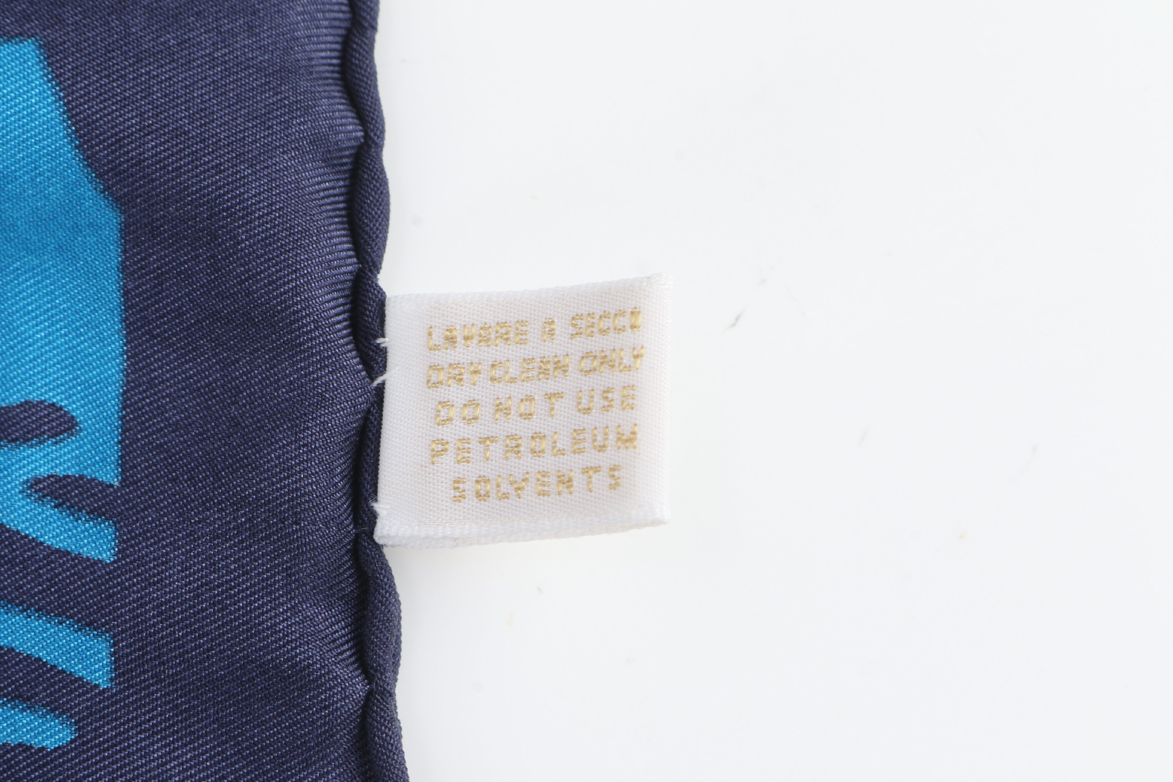 tagged scarf, all-over print, silk, other accessories. — view 7