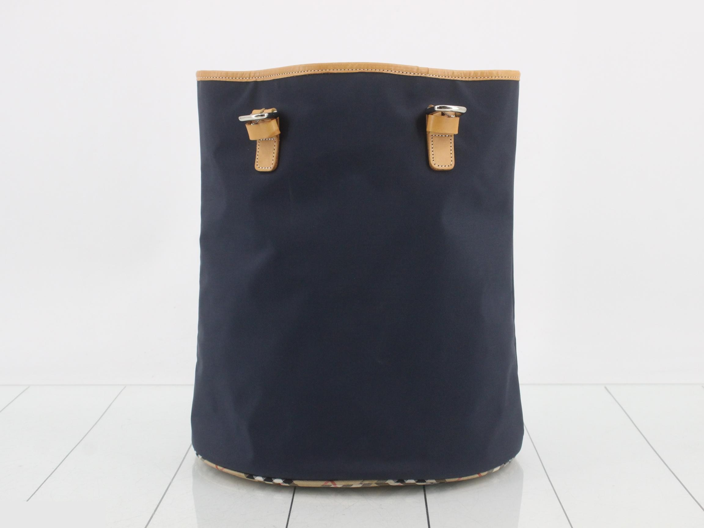 Other lines: Bags and tote bags — view 2