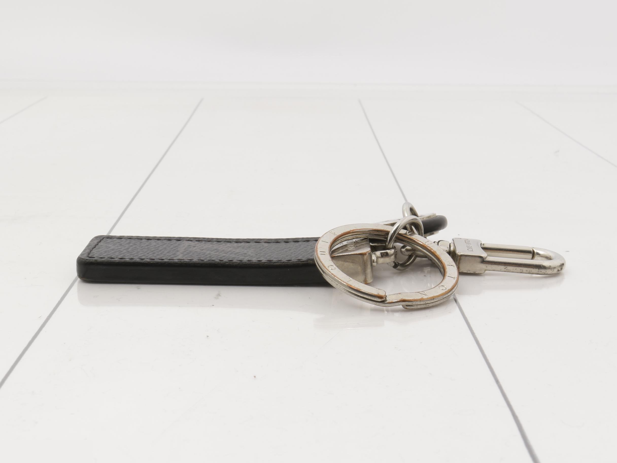 key ring — view 3