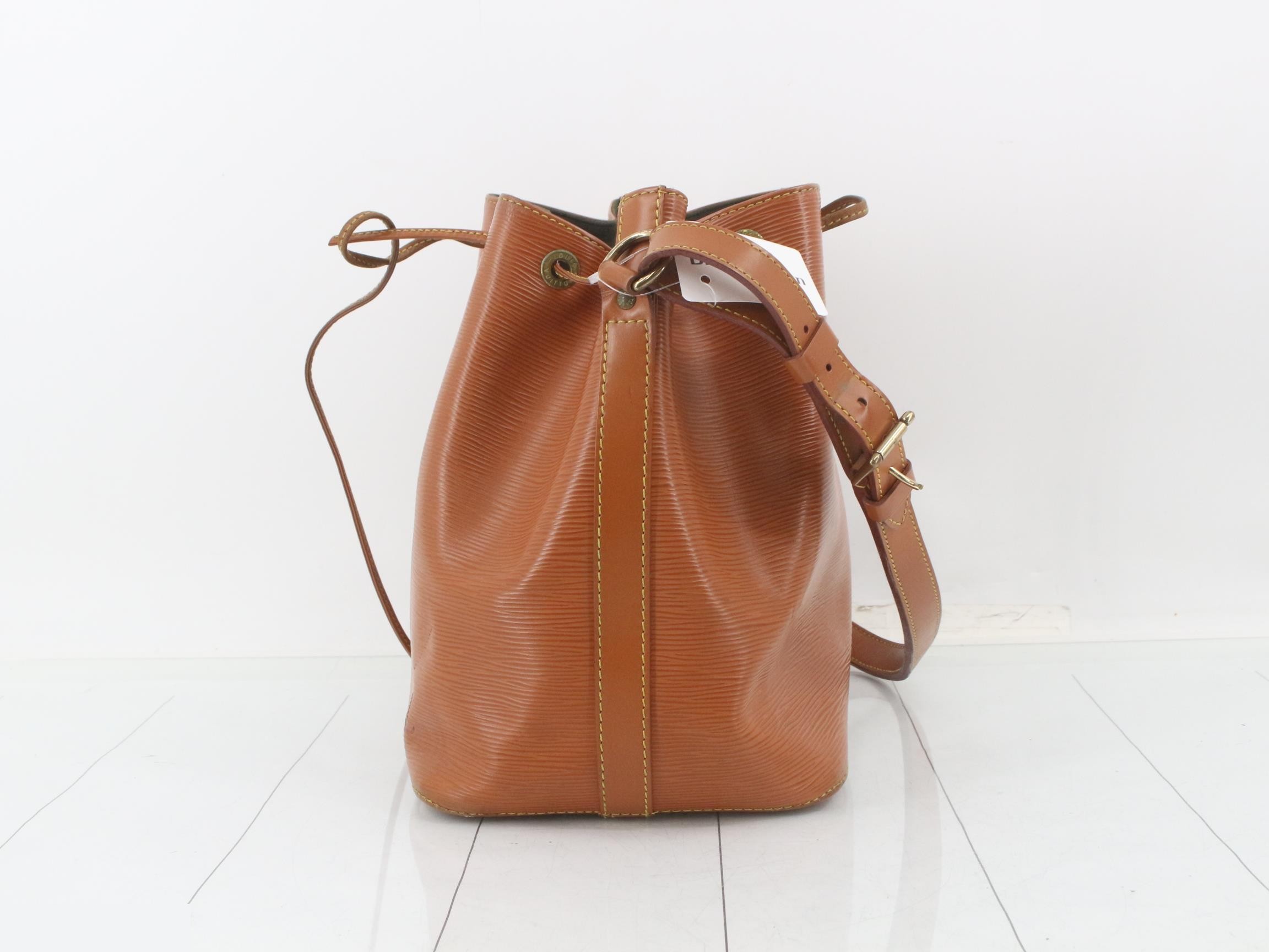 Epi Petit Noe 2WAY Shoulder Bag — view 3