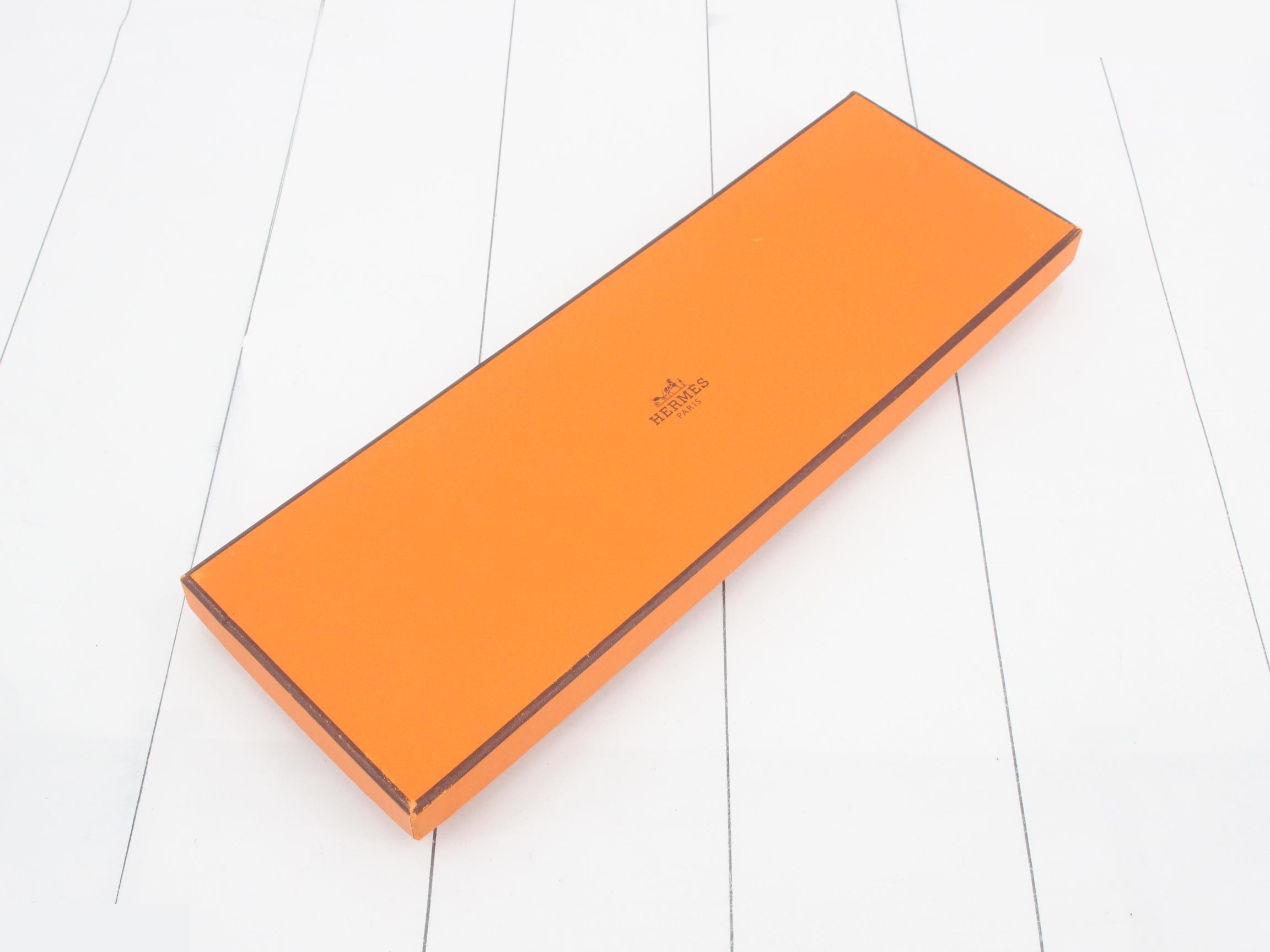 Necktie, with box — view 4