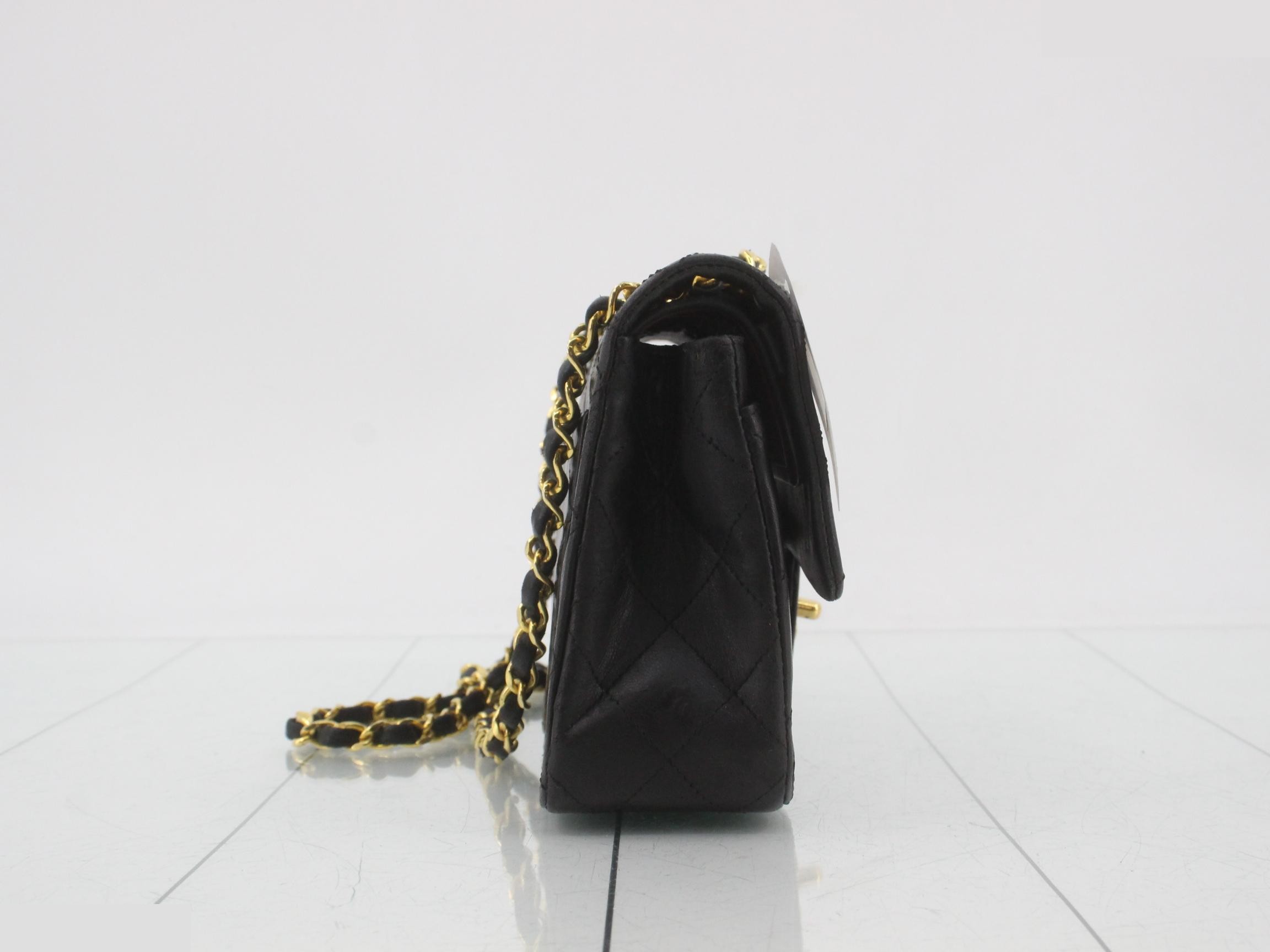Lambskin Double Flap 23cm Chain Shoulder Bag — view 4