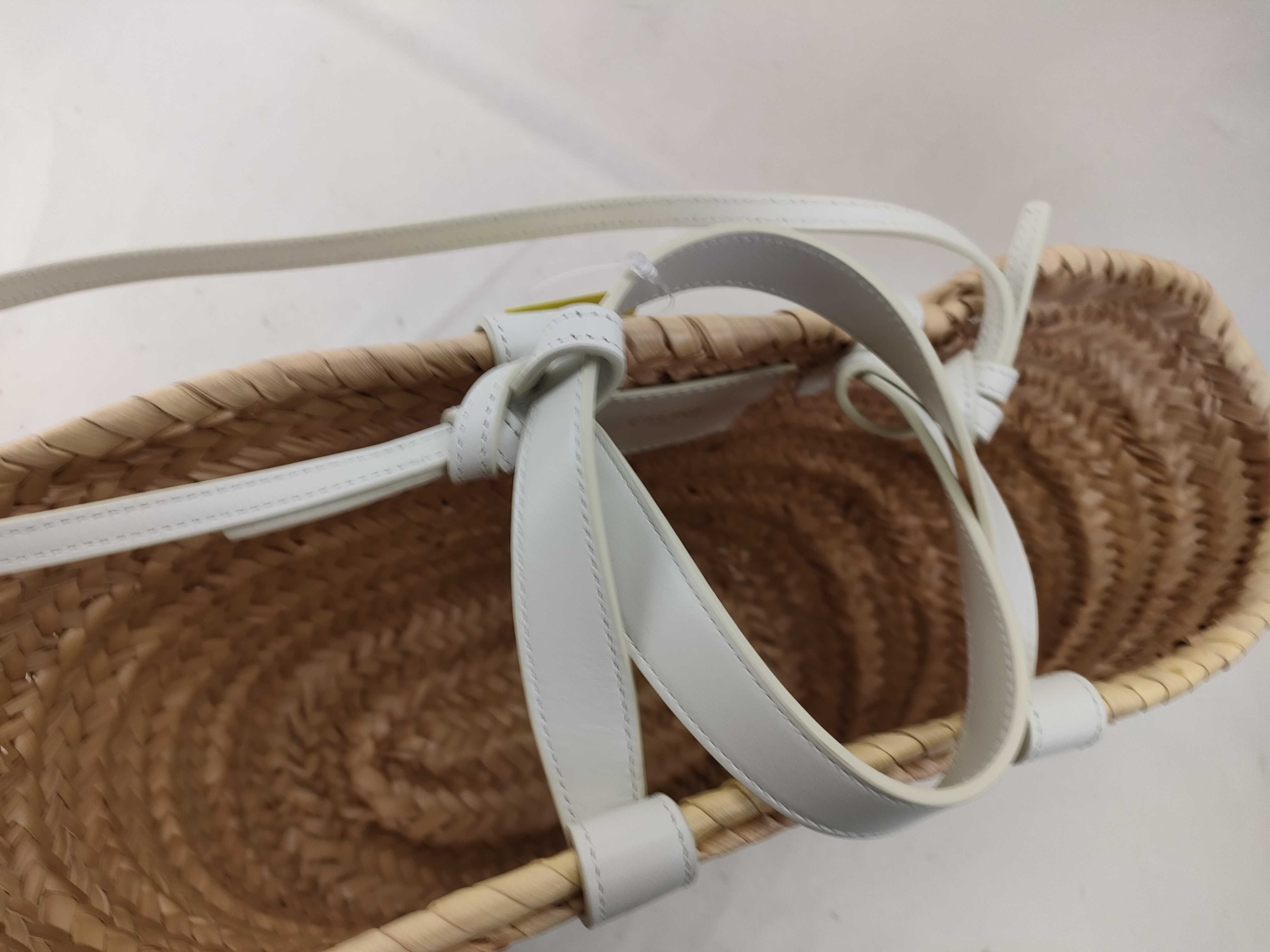 Triomphe Basket Bag Handbag — view 7