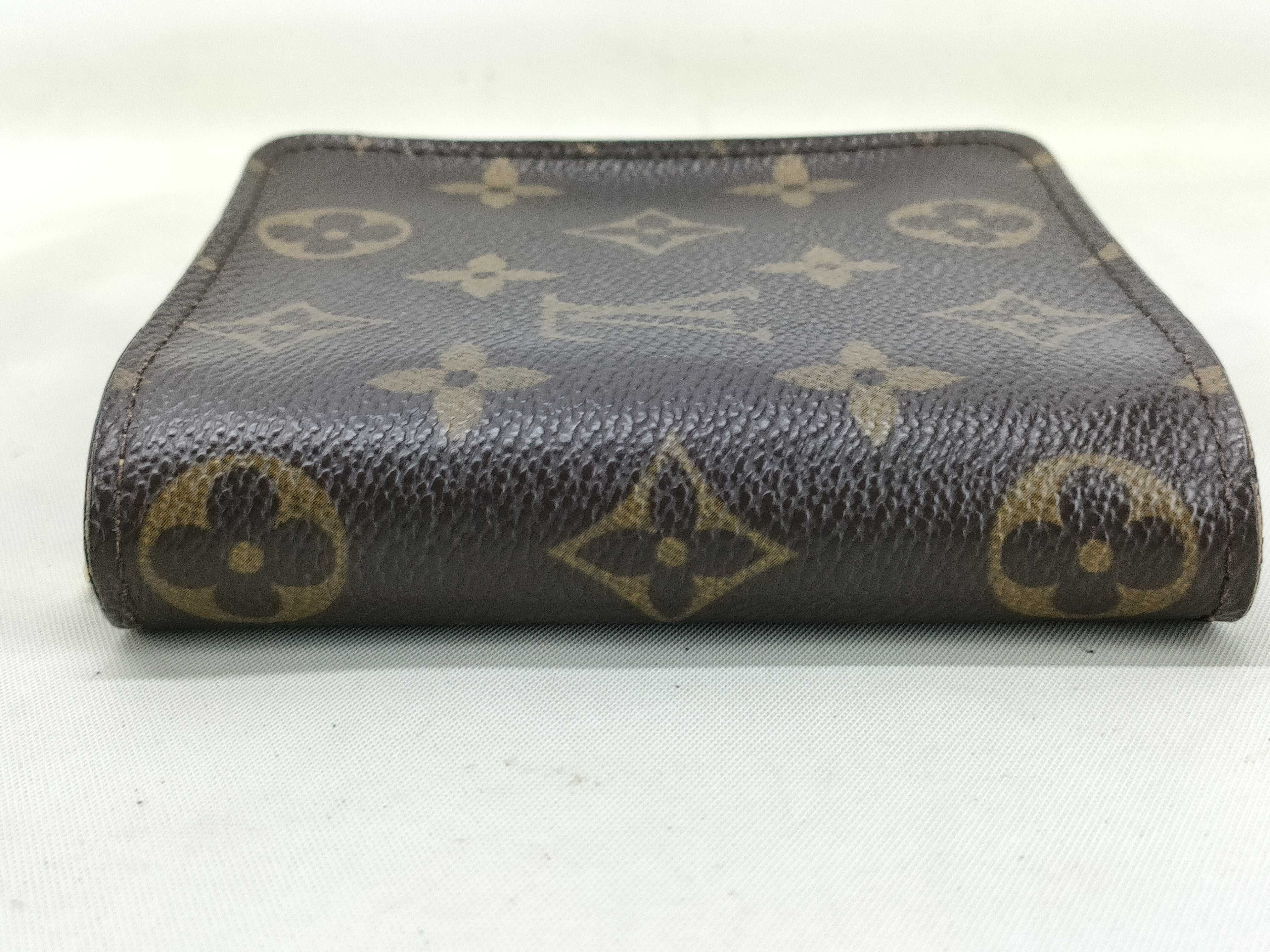 Monogram Louis Vuitton Monogram Compact Zip Bi-fold Wallet M61667 CT0045 Wallet — view 4