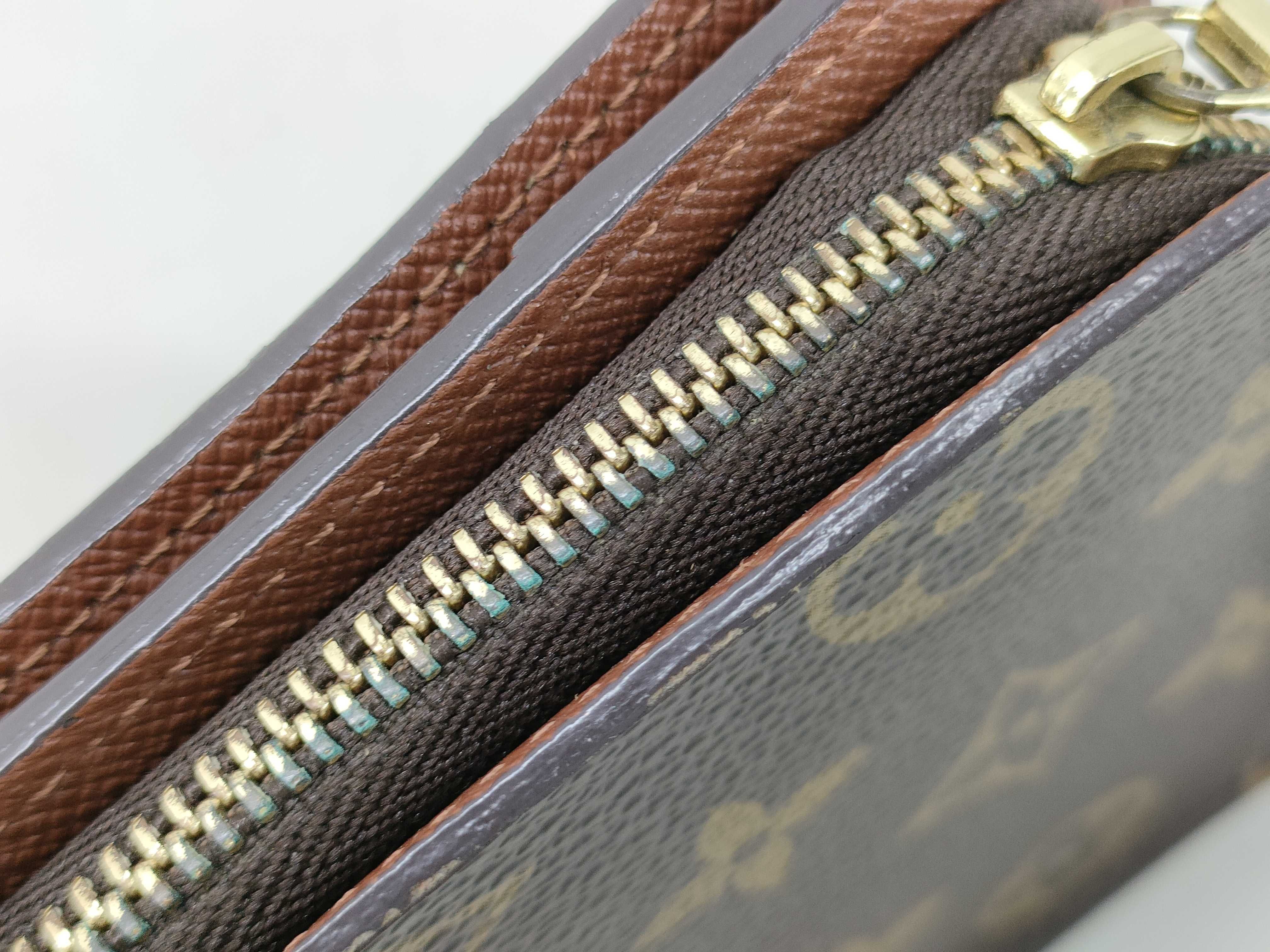 Monogram Louis Vuitton Monogram Compact Zip Bi-fold Wallet M61667 CT0045 Wallet — view 6