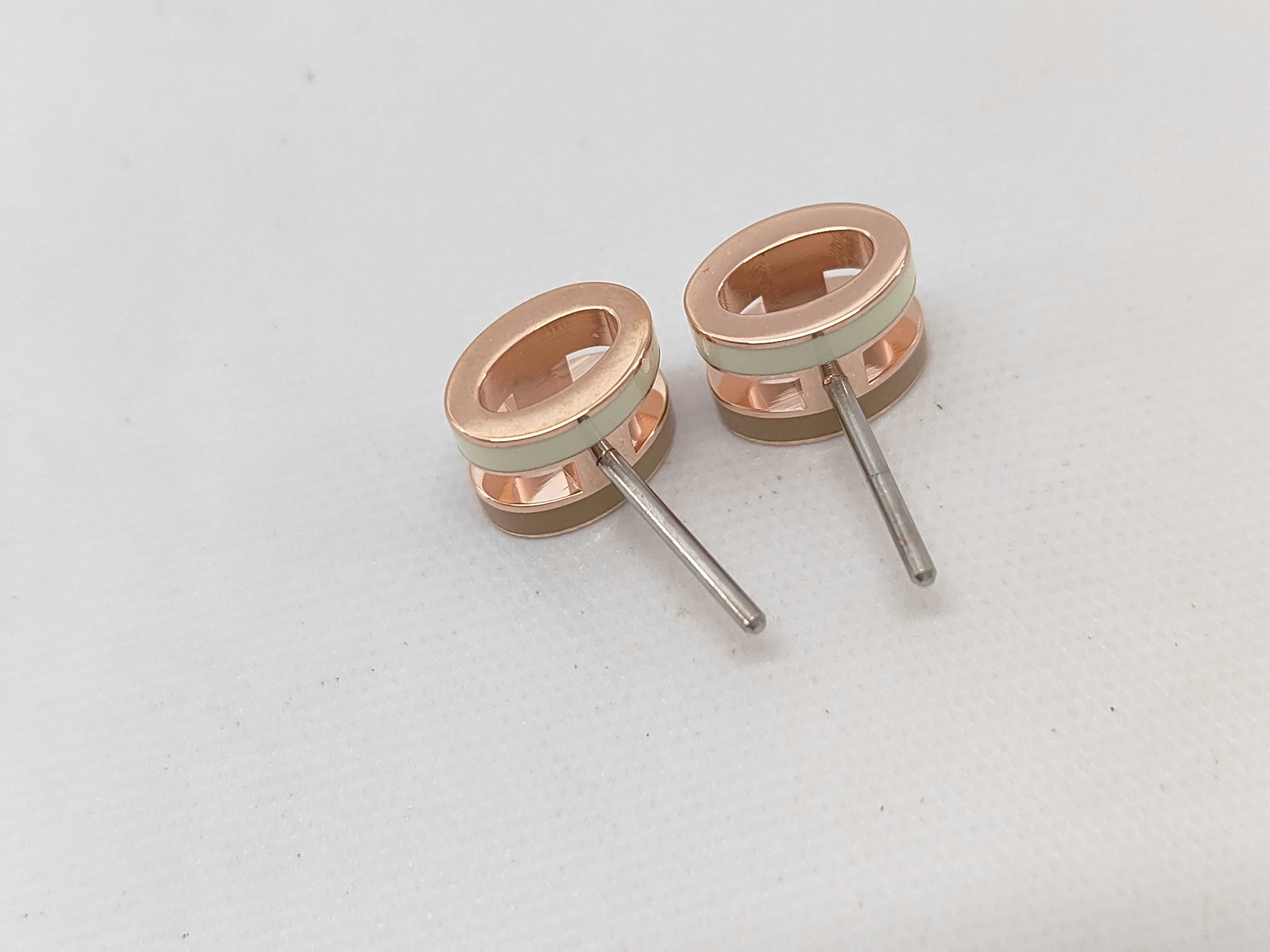 pop ash earrings — view 5
