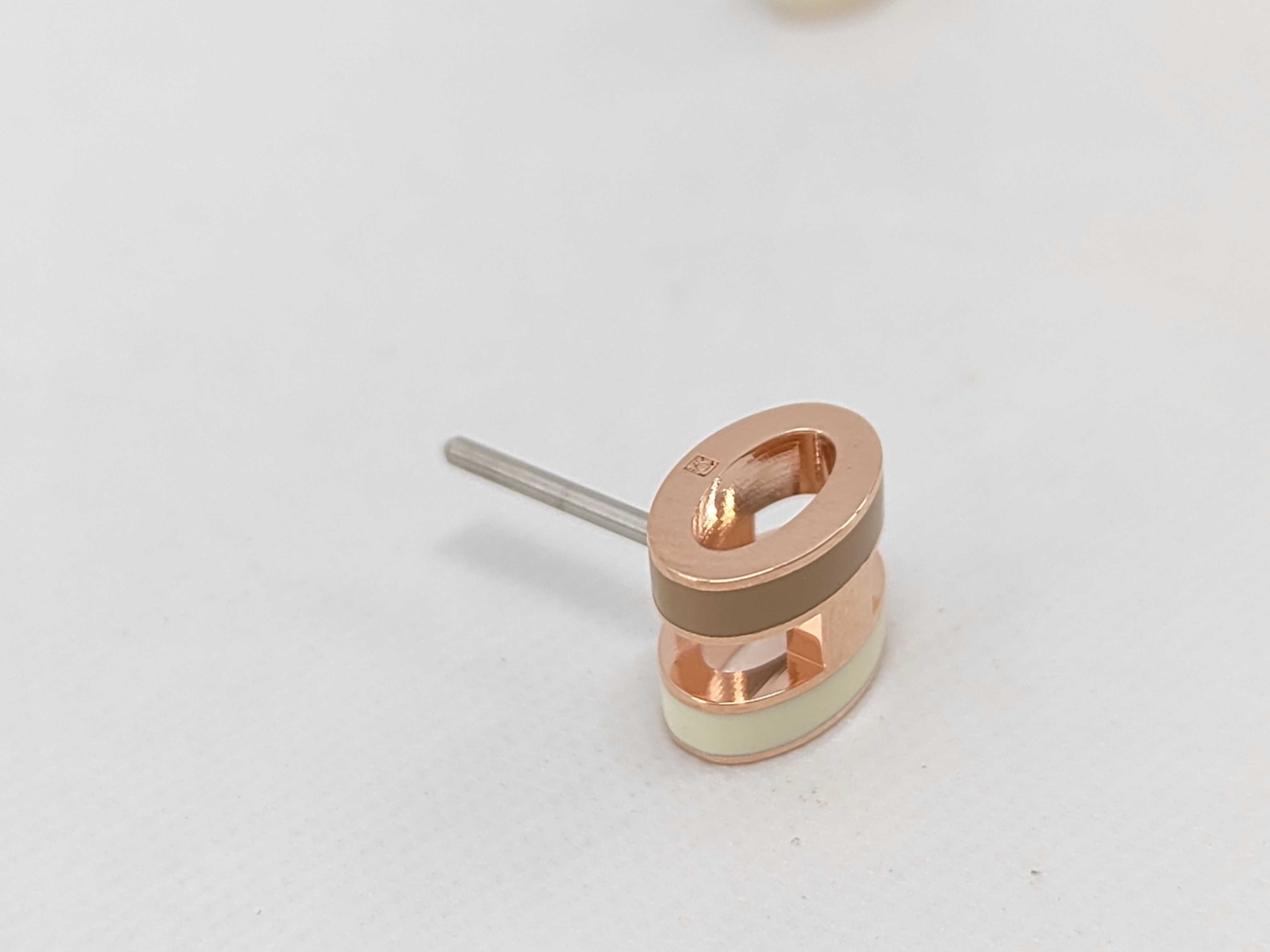 pop ash earrings — view 7