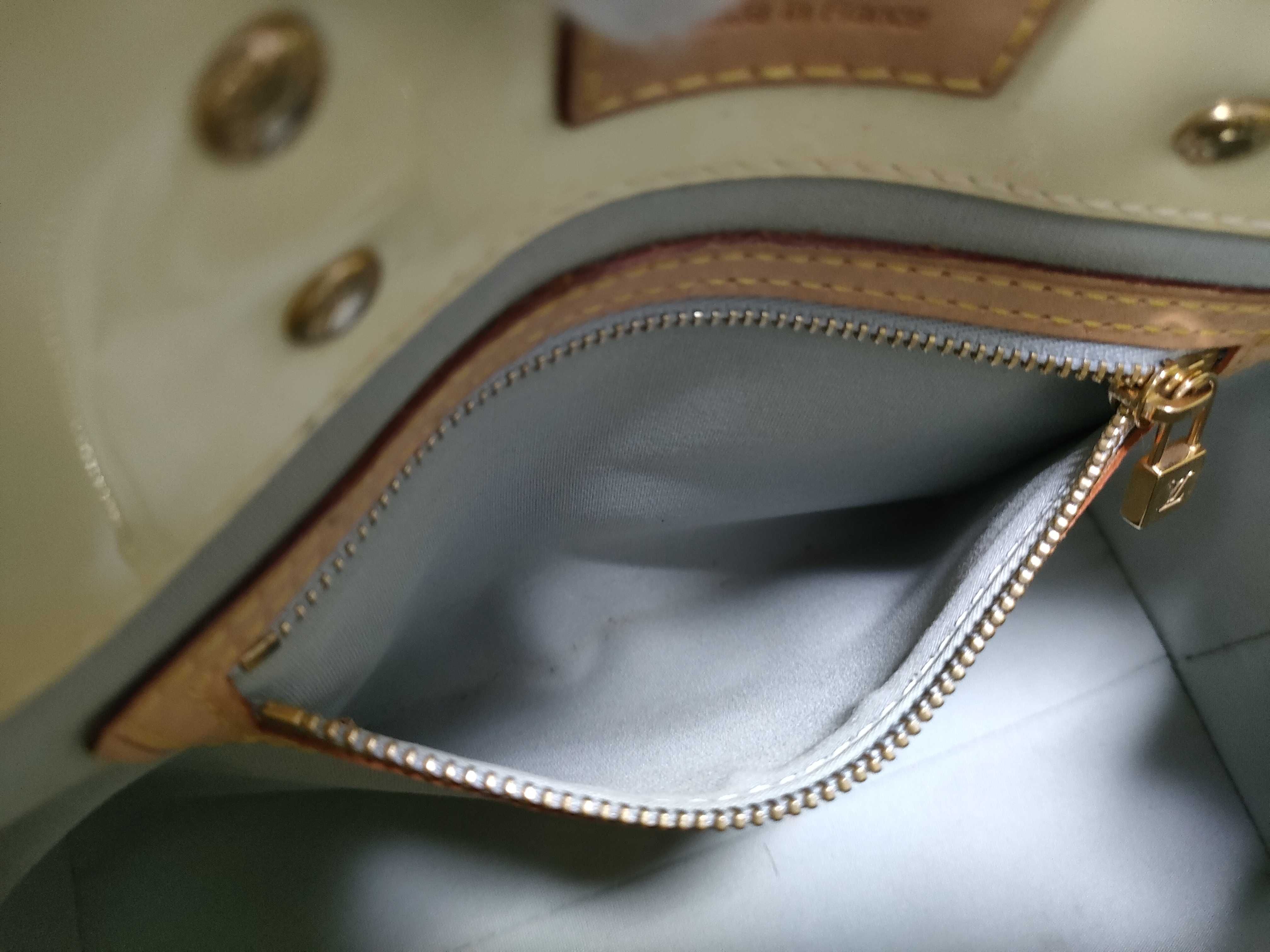 Vernis LOUIS VUITTON M91336 Handbag — view 14